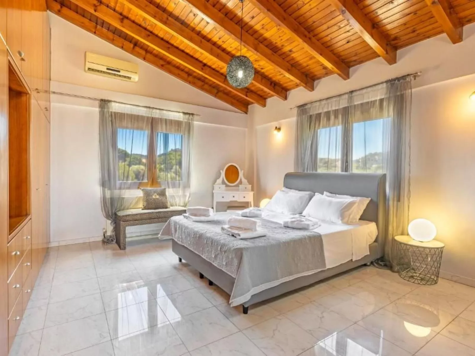 Mit Privatpool für 20 Personen in Ialysos, Dodekanes-Dedans