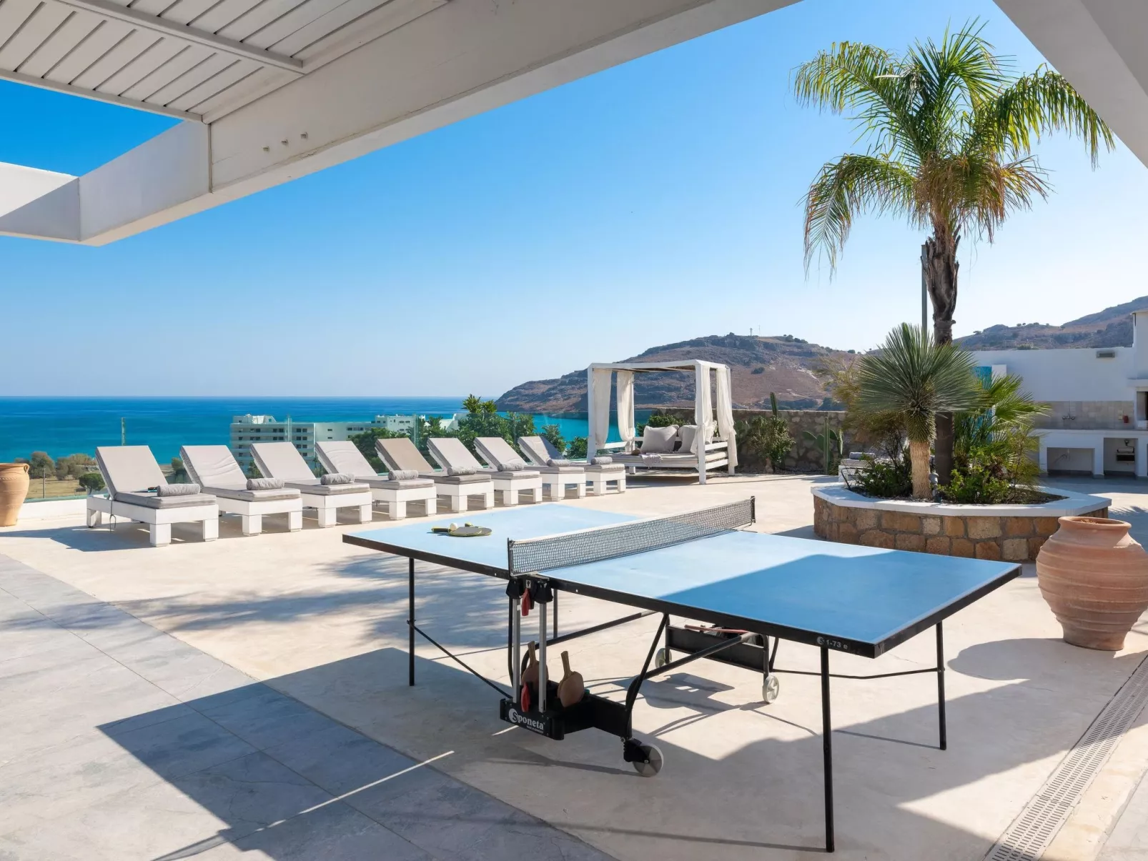 Moderne Luxusvilla-Dehors