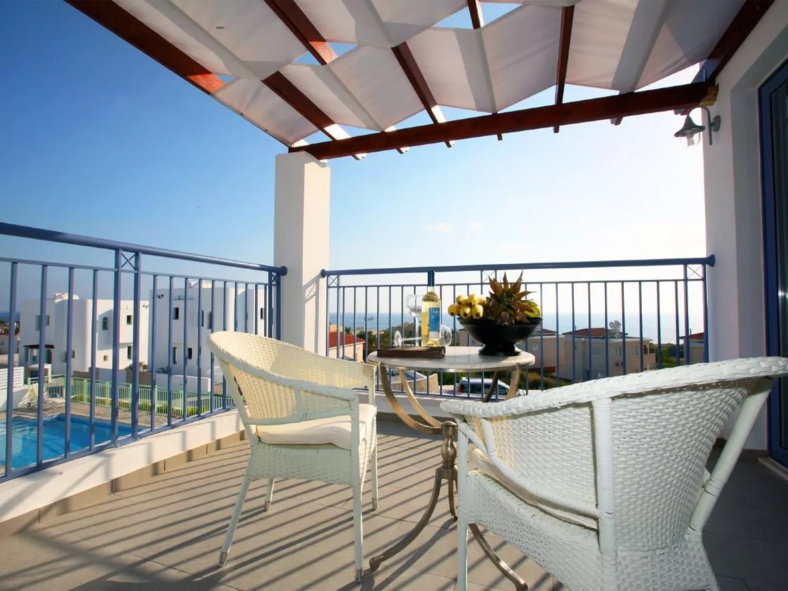 Mit Garten, Grill und Terrasse-Outside