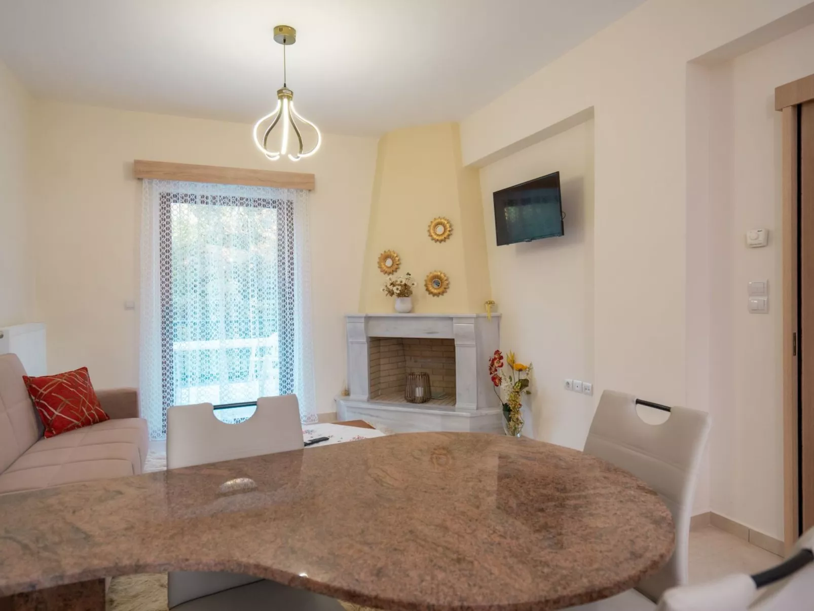 The Miller House under Meteora-Image-tags.info