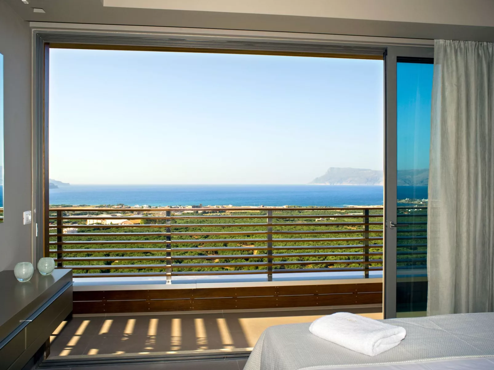 "Villa Symphony"-Inside