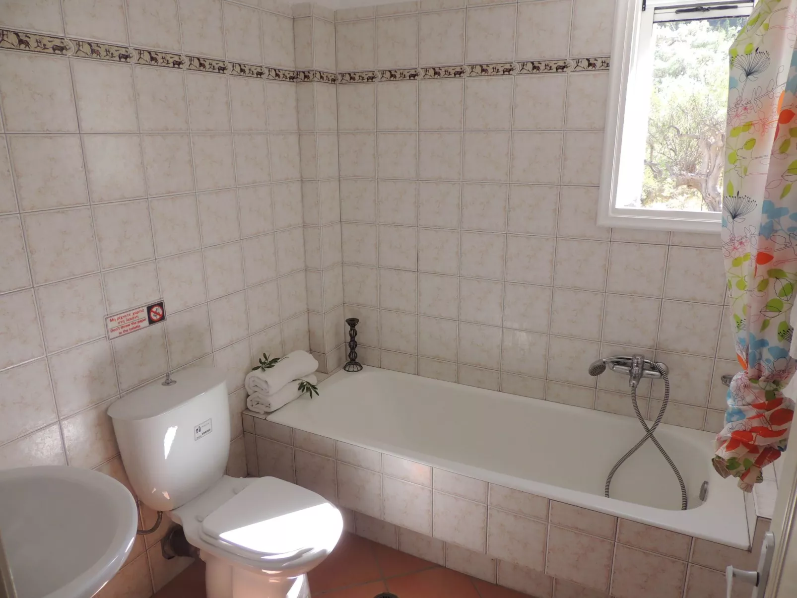 Wohnung mit gemeinsamem großen Pool und Kinderbecken-Inside