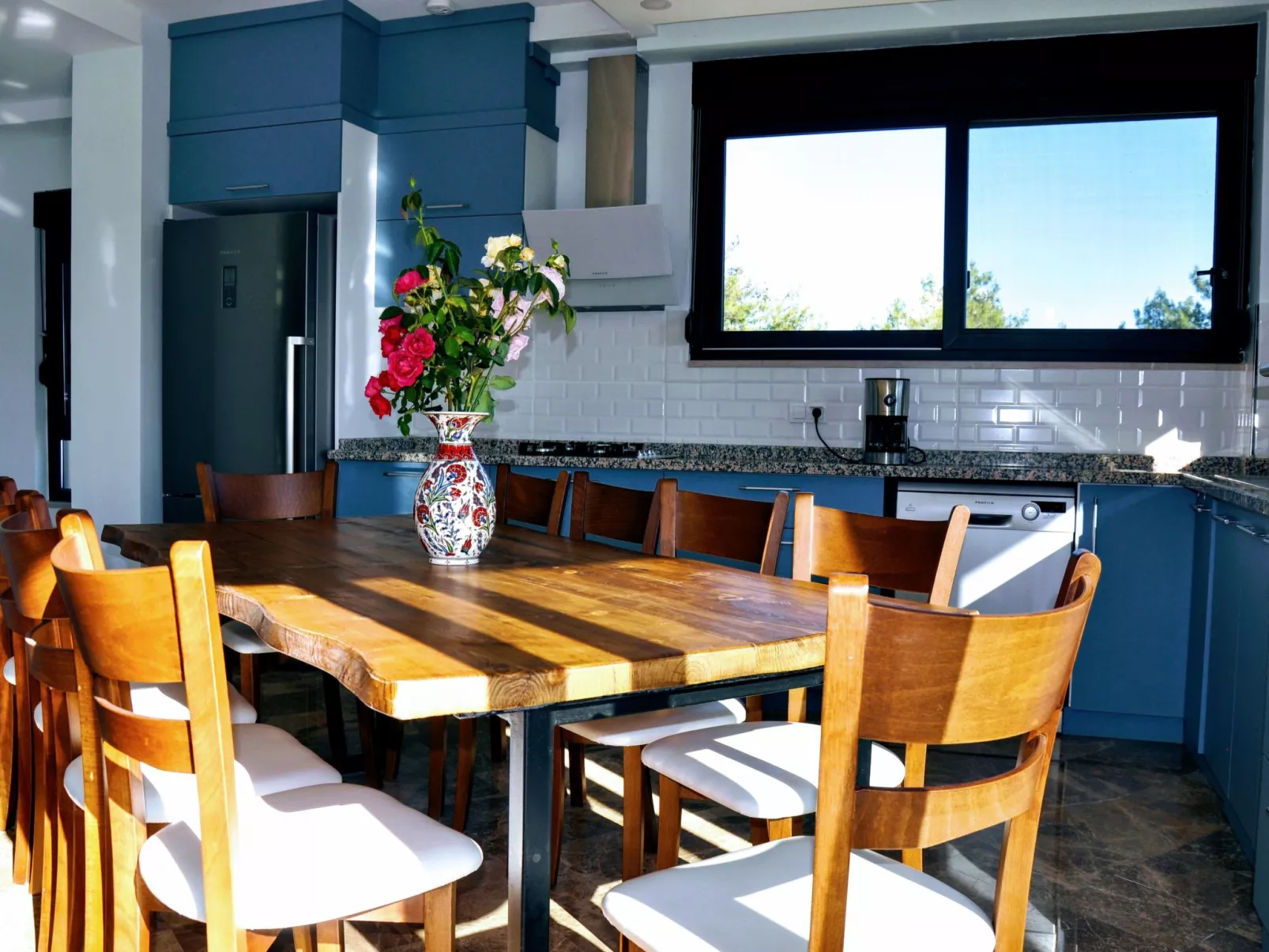 Berghütte mit eigenem Pool - Drinnen