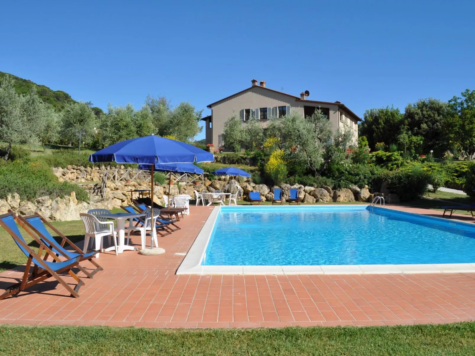 Flach "Madonnino corbezzolo T6-Outside