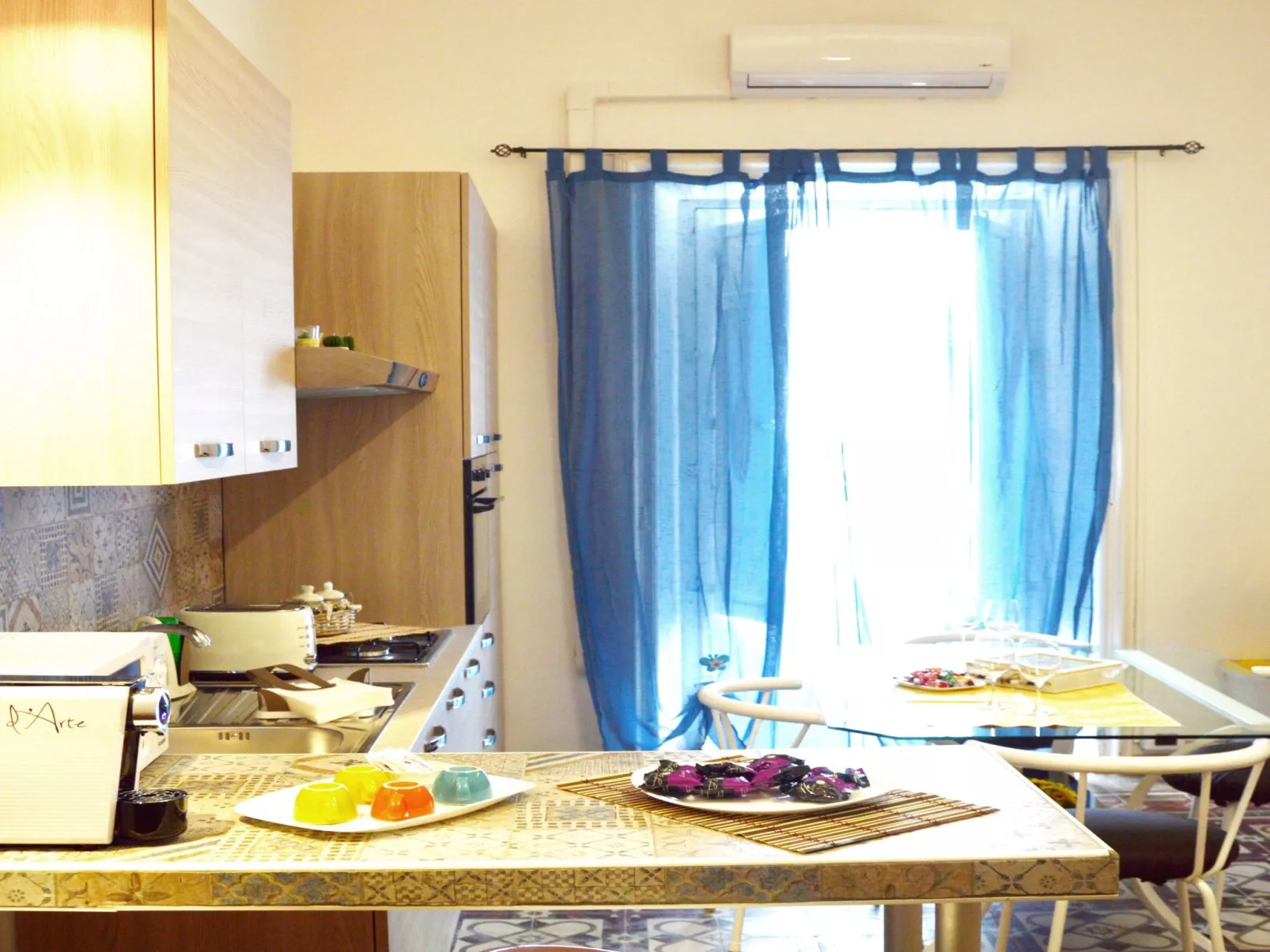 Für 10 Personen ca. 250 m&sup2; in Caltagirone, Sizilien (Provinz Catania)-Dedans