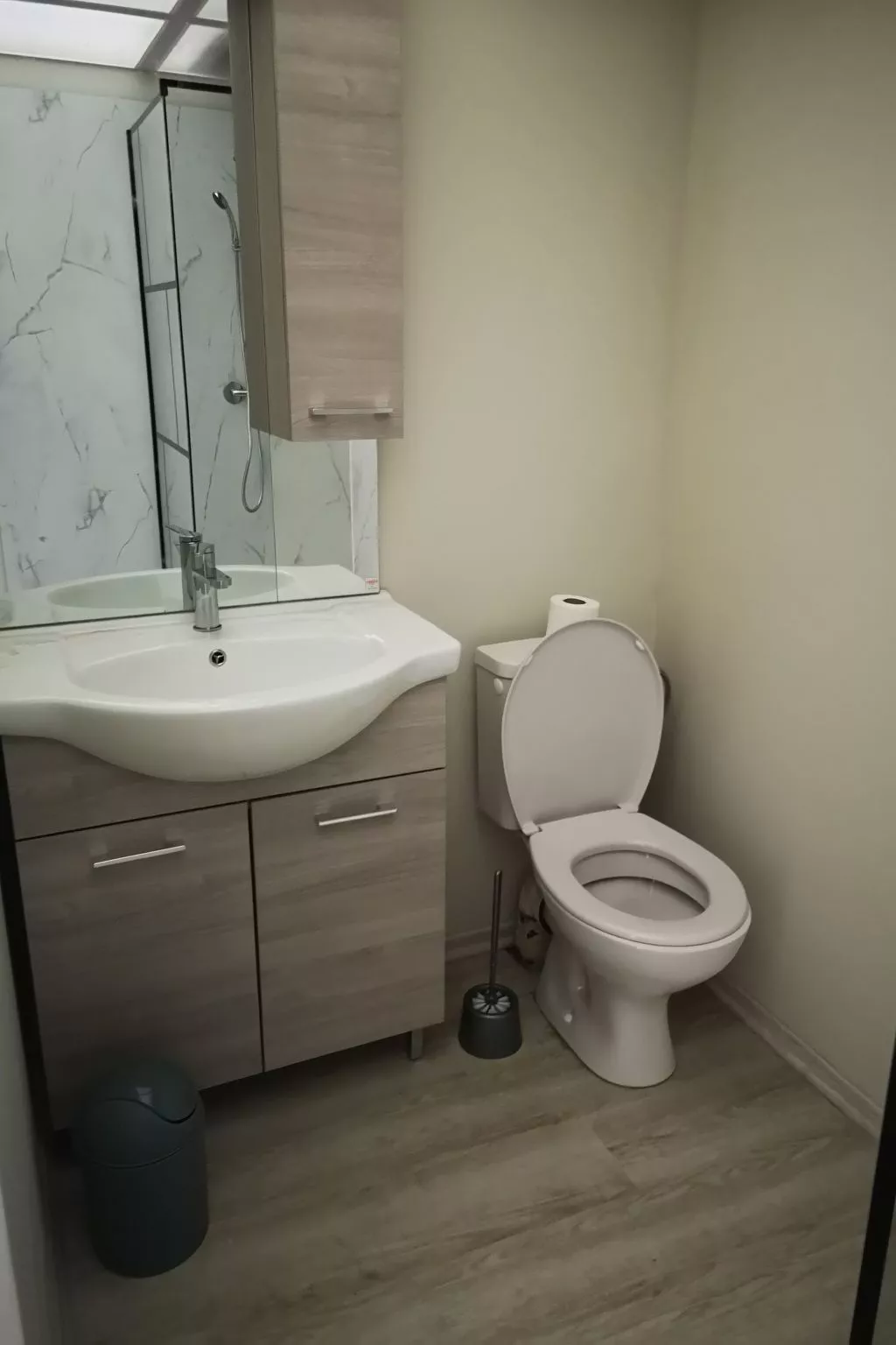 Hübsches Tiny Cottage mit Waldblick im Feriendorf-Image-tags.info