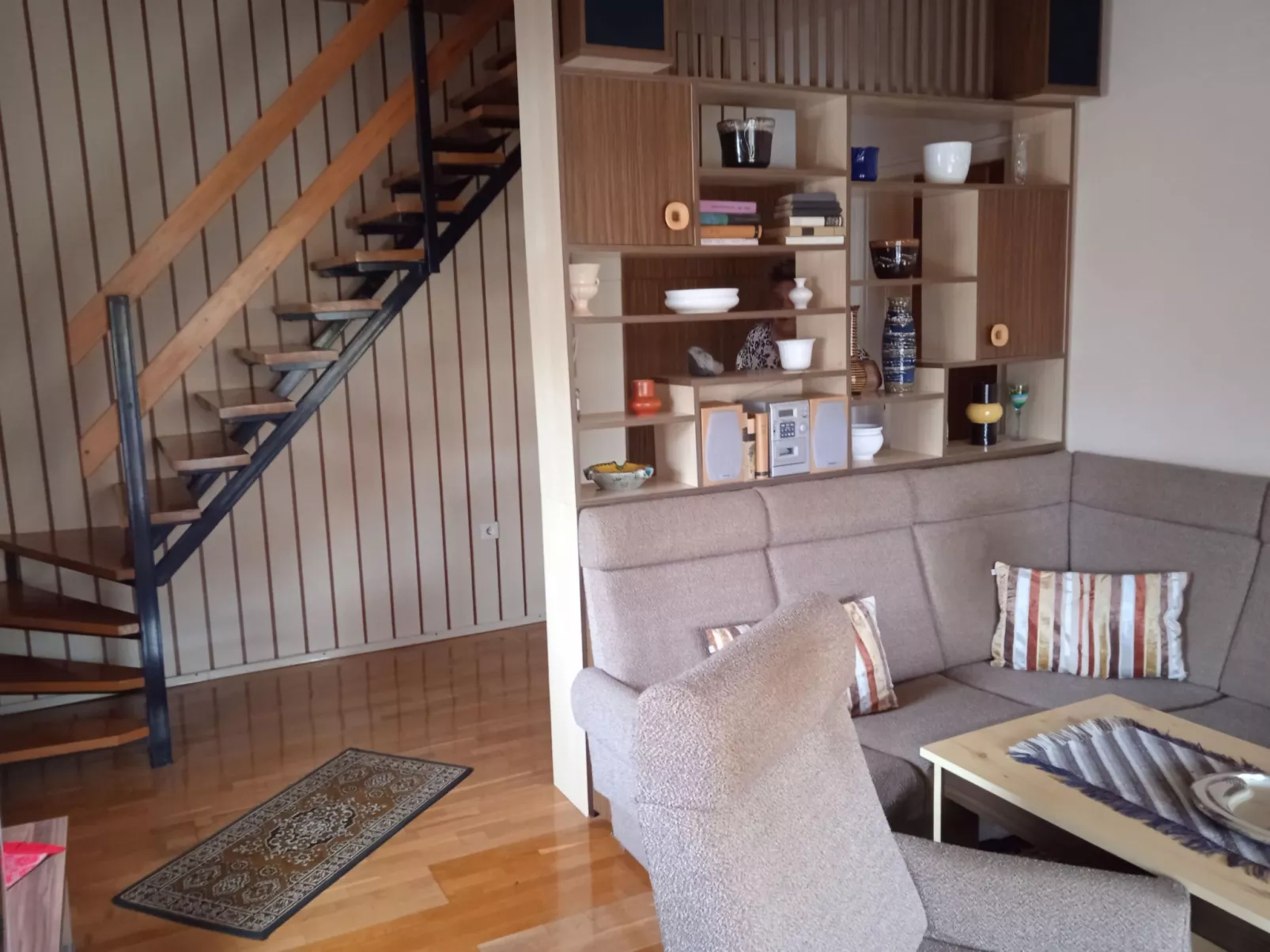 Mit Terrasse, Garten und Grill-Inside