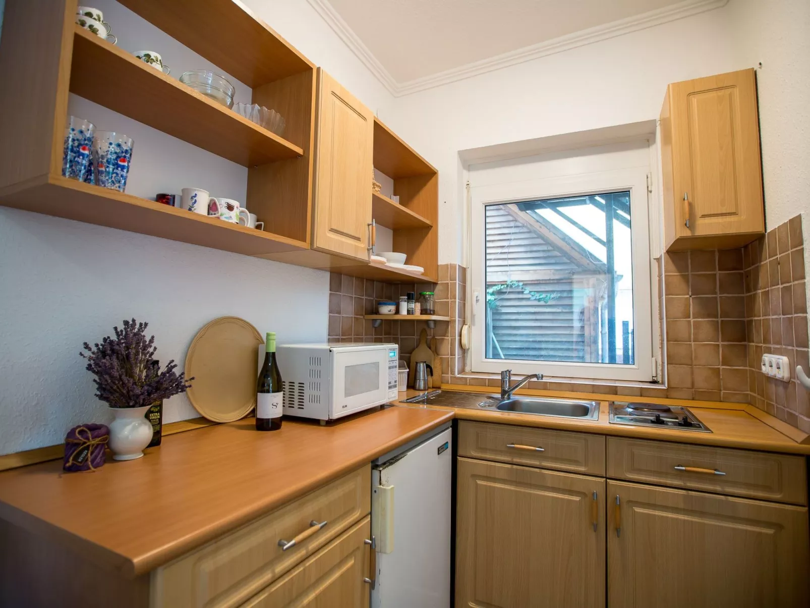 Mit gemeinschaftlichem Pool-Dedans