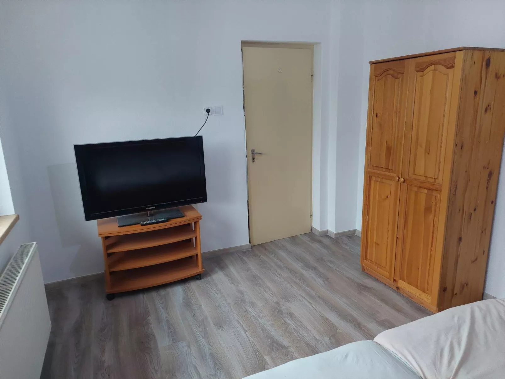 Schönes Ferienhaus mit sehr großem Pool-Image-tags.info