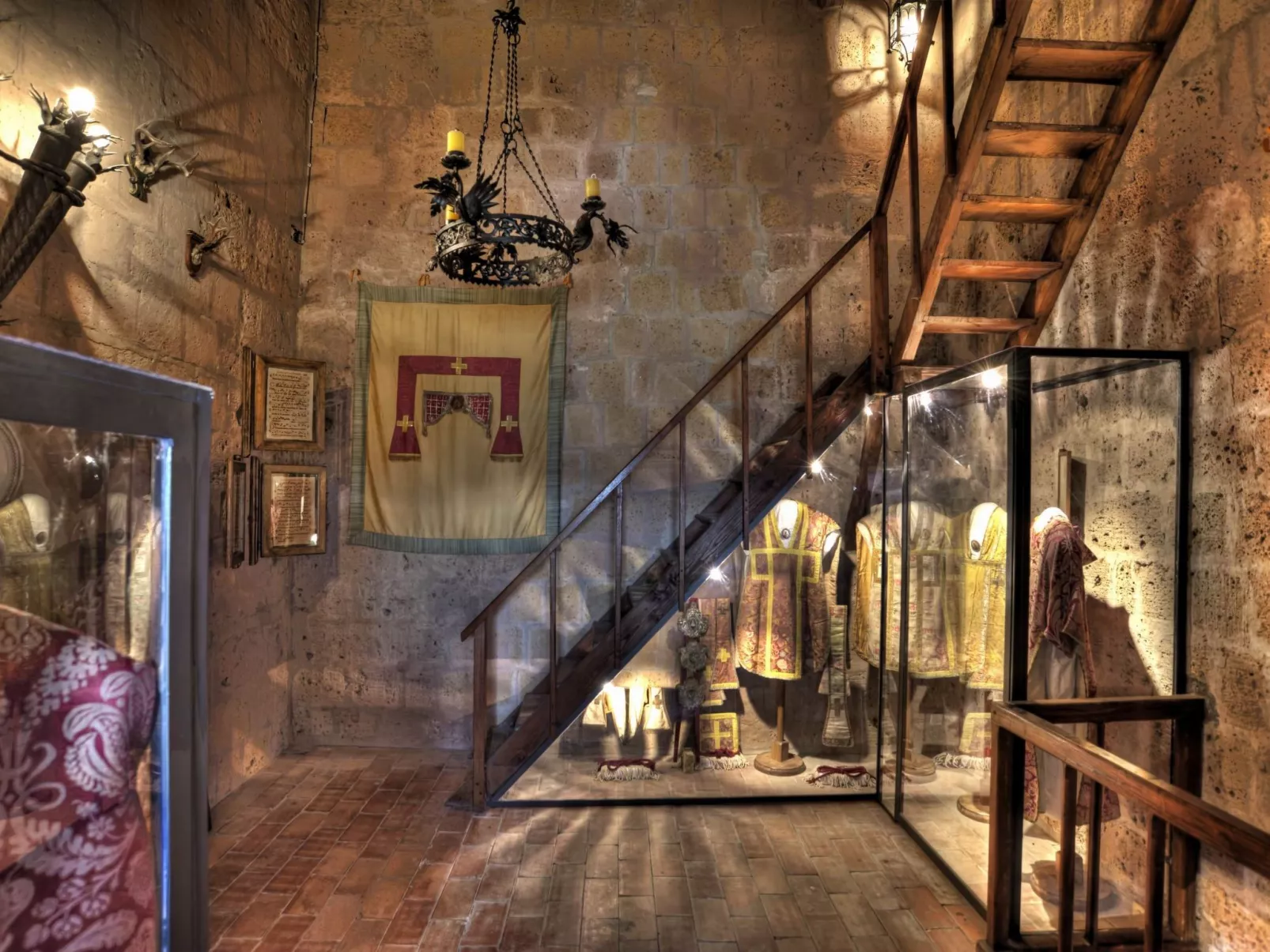 Bezaubernde Wohnung im Schloss mit Schwimmbad-Image-tags.info