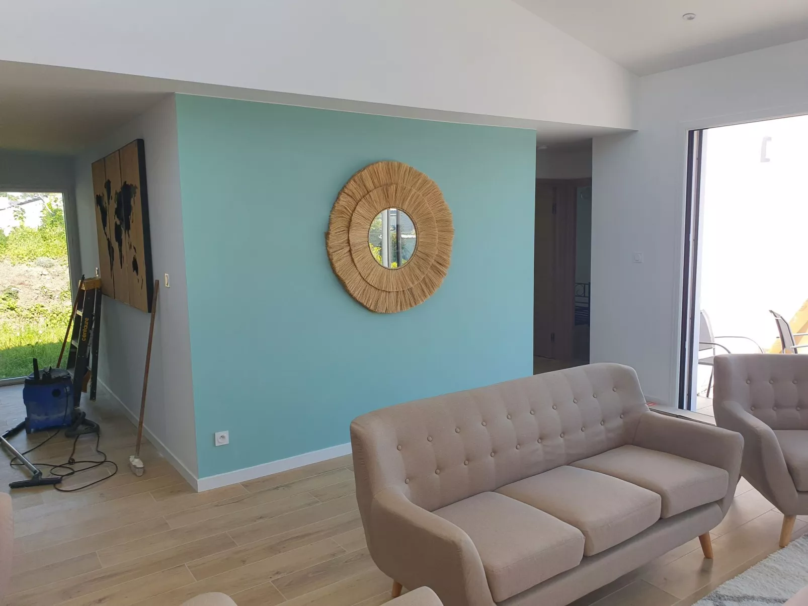 Neues Haus in Meeresnähe mit beheiztem Pool-Image-tags.info