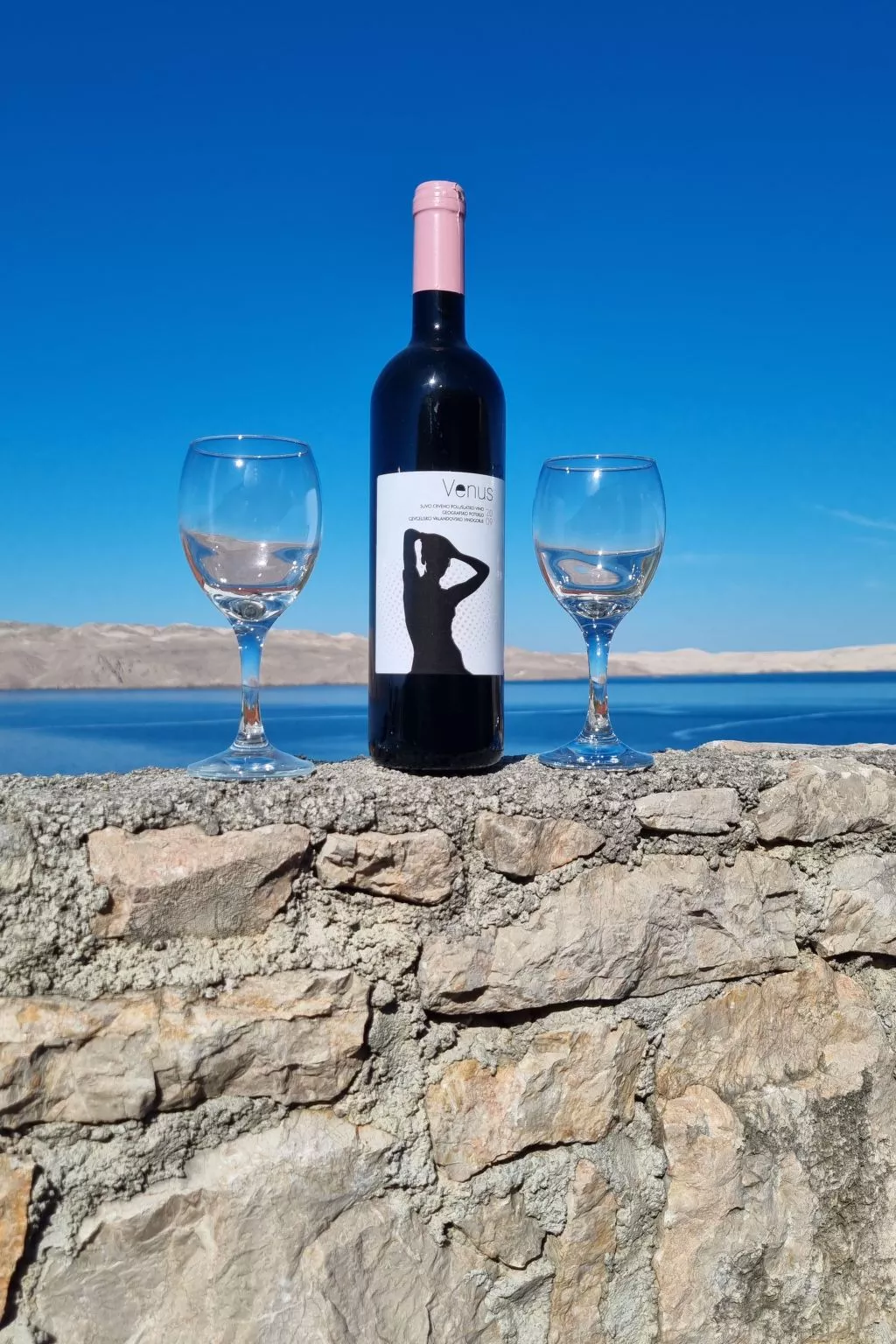 Apartam 4 Karlobag-Draußen