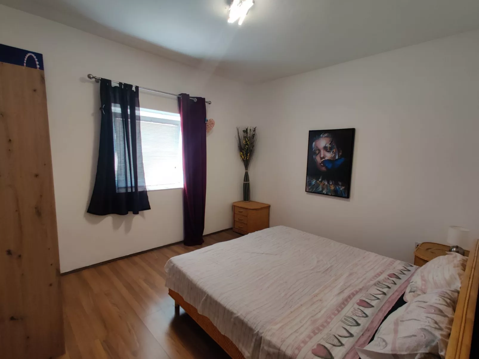 2 mit Parkplatz, Wifi, Ac-Drinnen