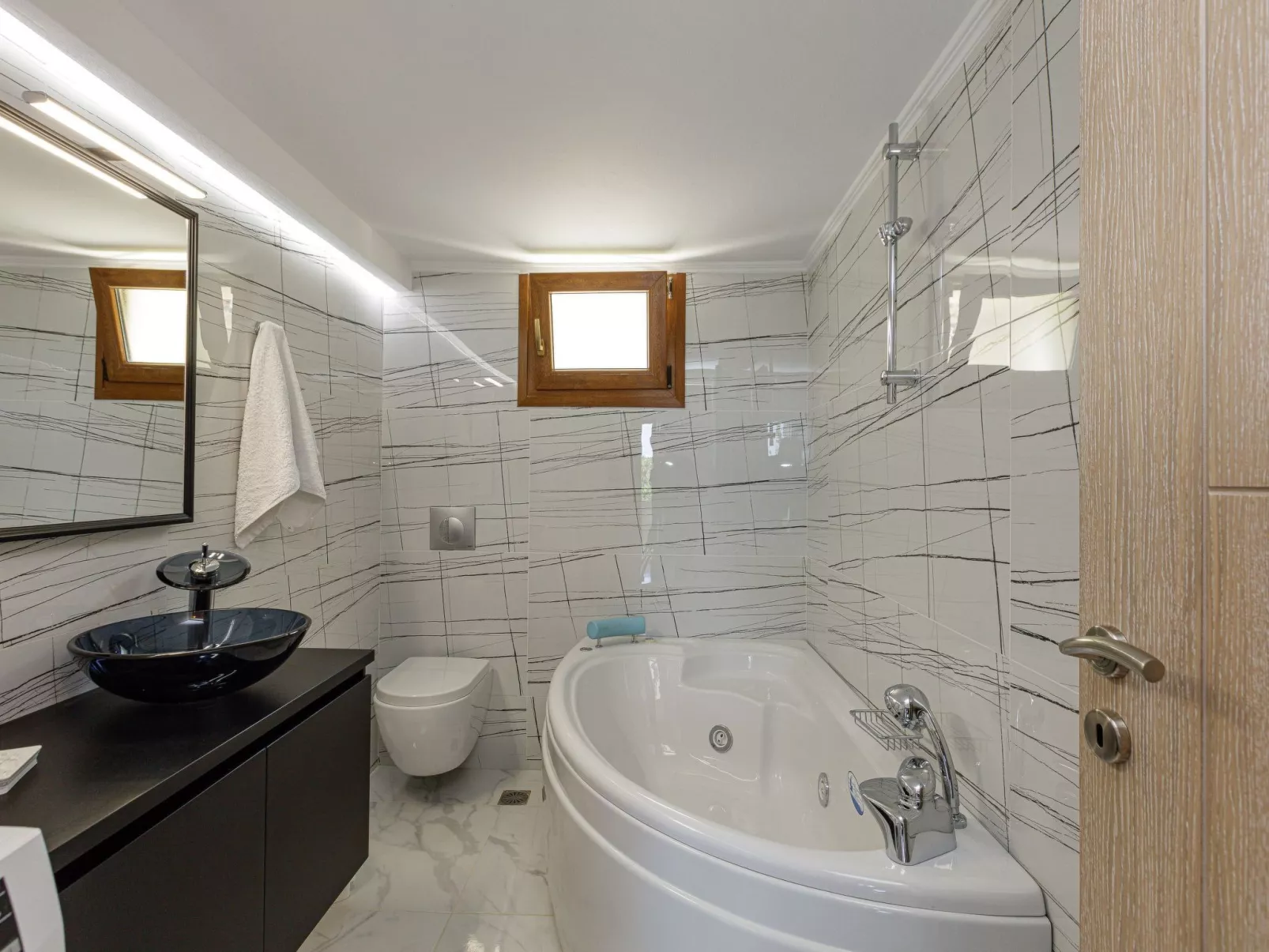 "Kampos Villa III"-Image-tags.info