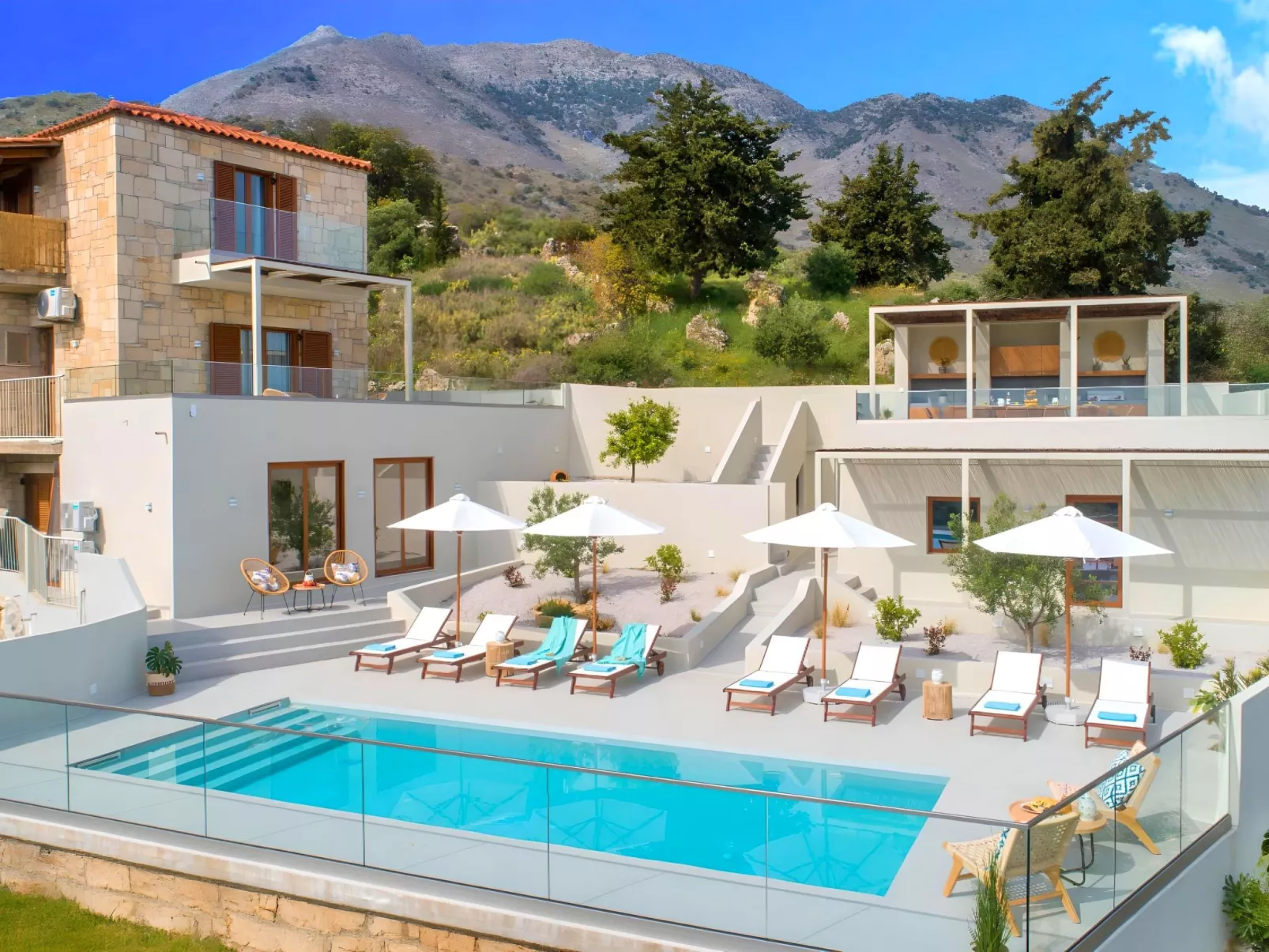 Soluna Villa Privater Pool-Drinnen