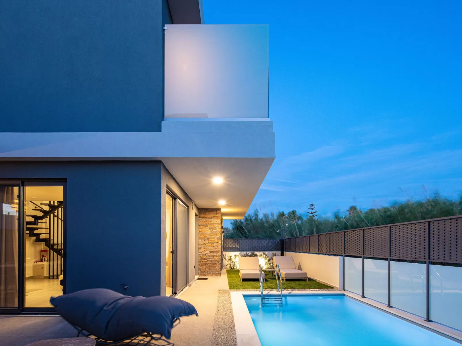 VillaSaints II - Elegante Pool-Villa in Strandnähe-Inside