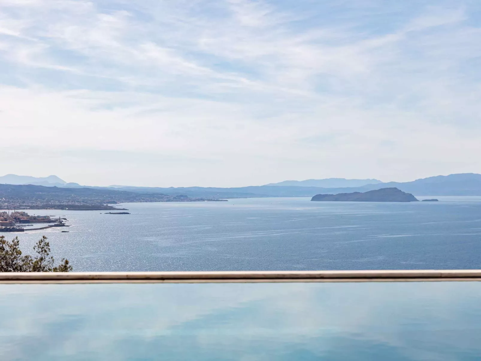 Omnia Villa 2 - ''Beheizter'' Pool, herrlicher Meerblick-Drinnen