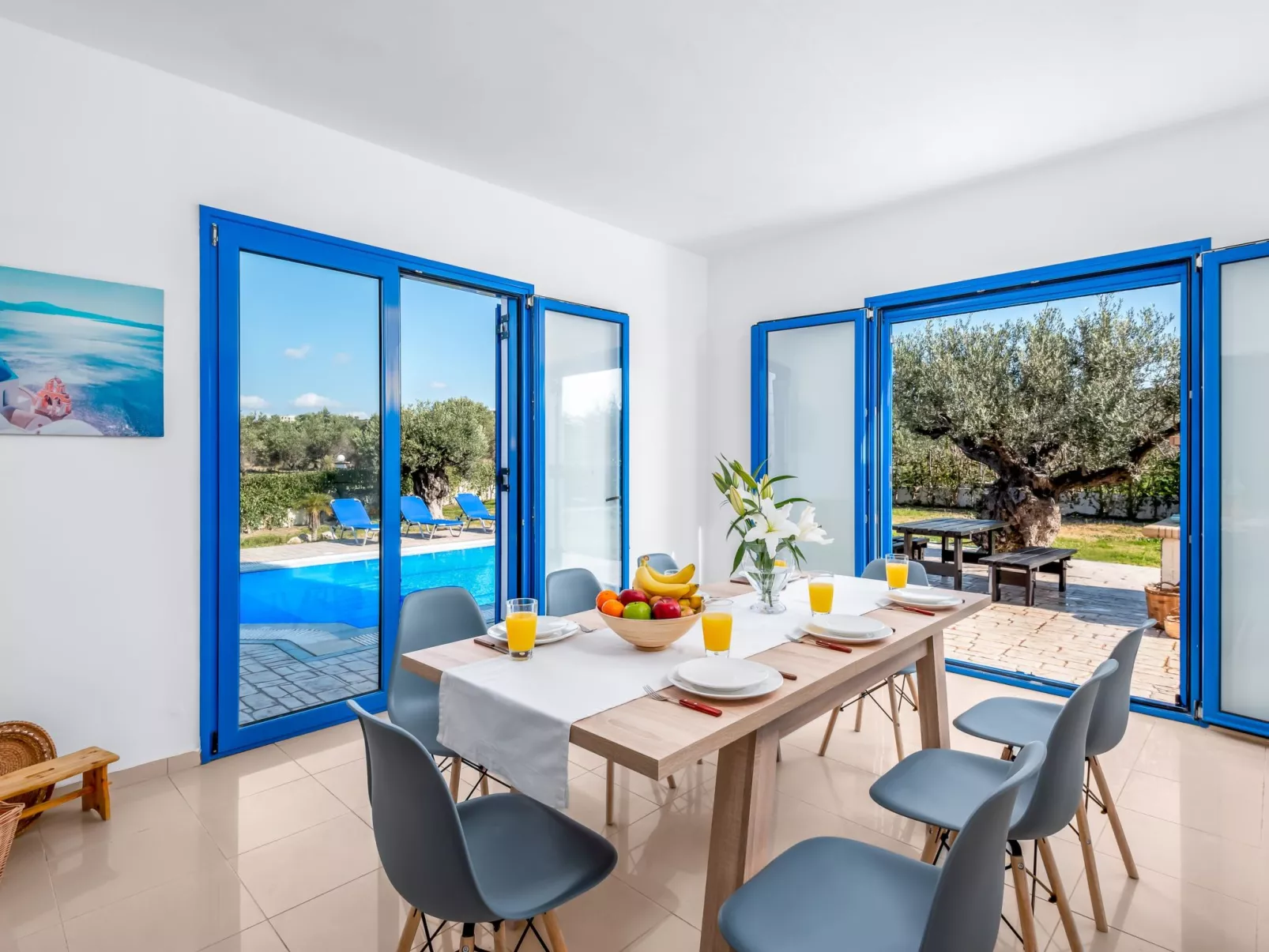 Blue Moon Villa mit tollem Pool-Outside