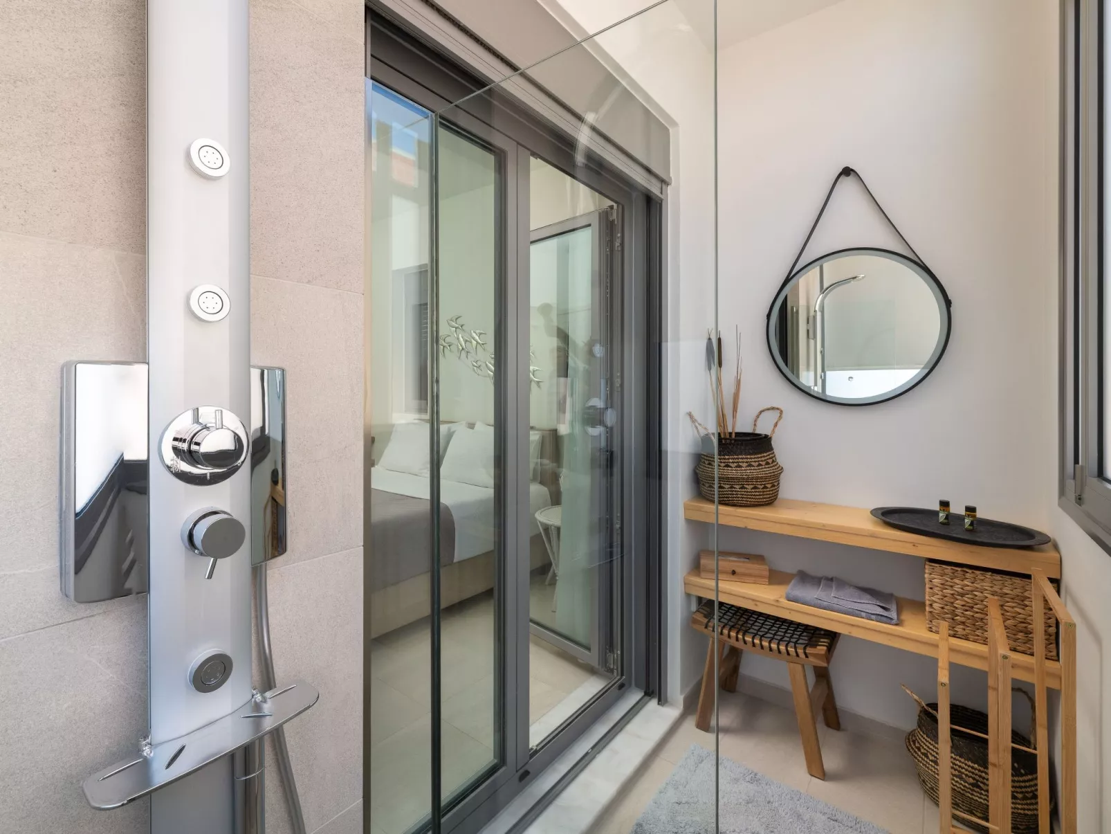 Schöne Pool-Villa Terpsis-Dedans