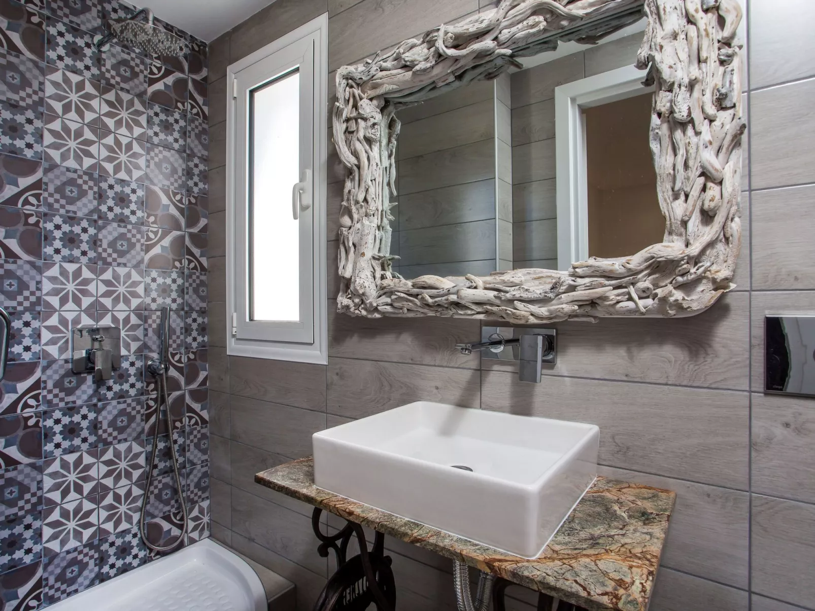 Ammos Apartment - in neu gebautem Designerhaus-Image-tags.info