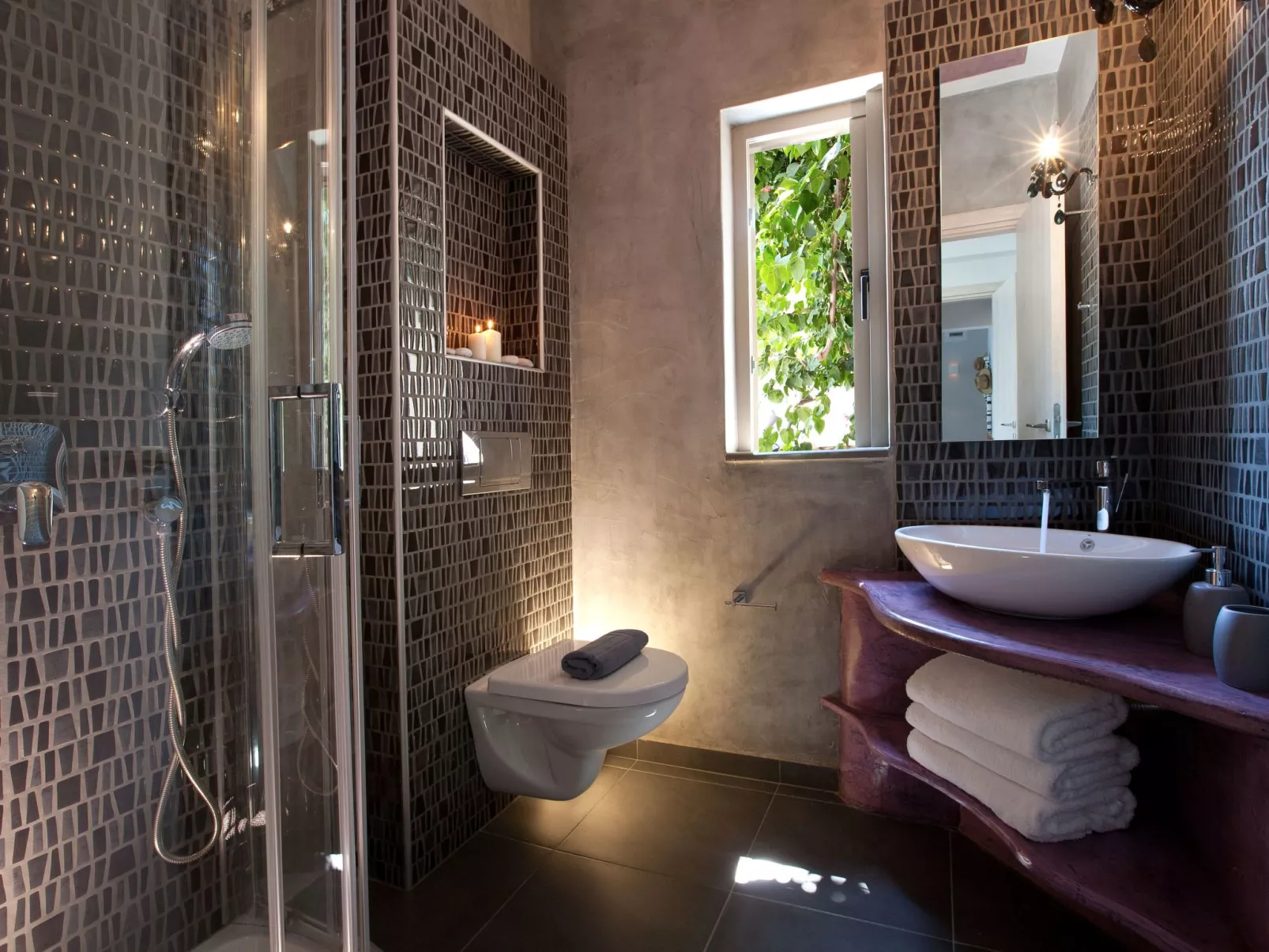 Für 6 Personen und 1 Kind in Perigiali-Dedans