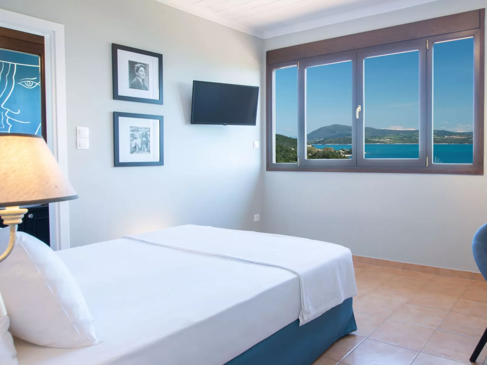 Artemis-Villa-Dedans