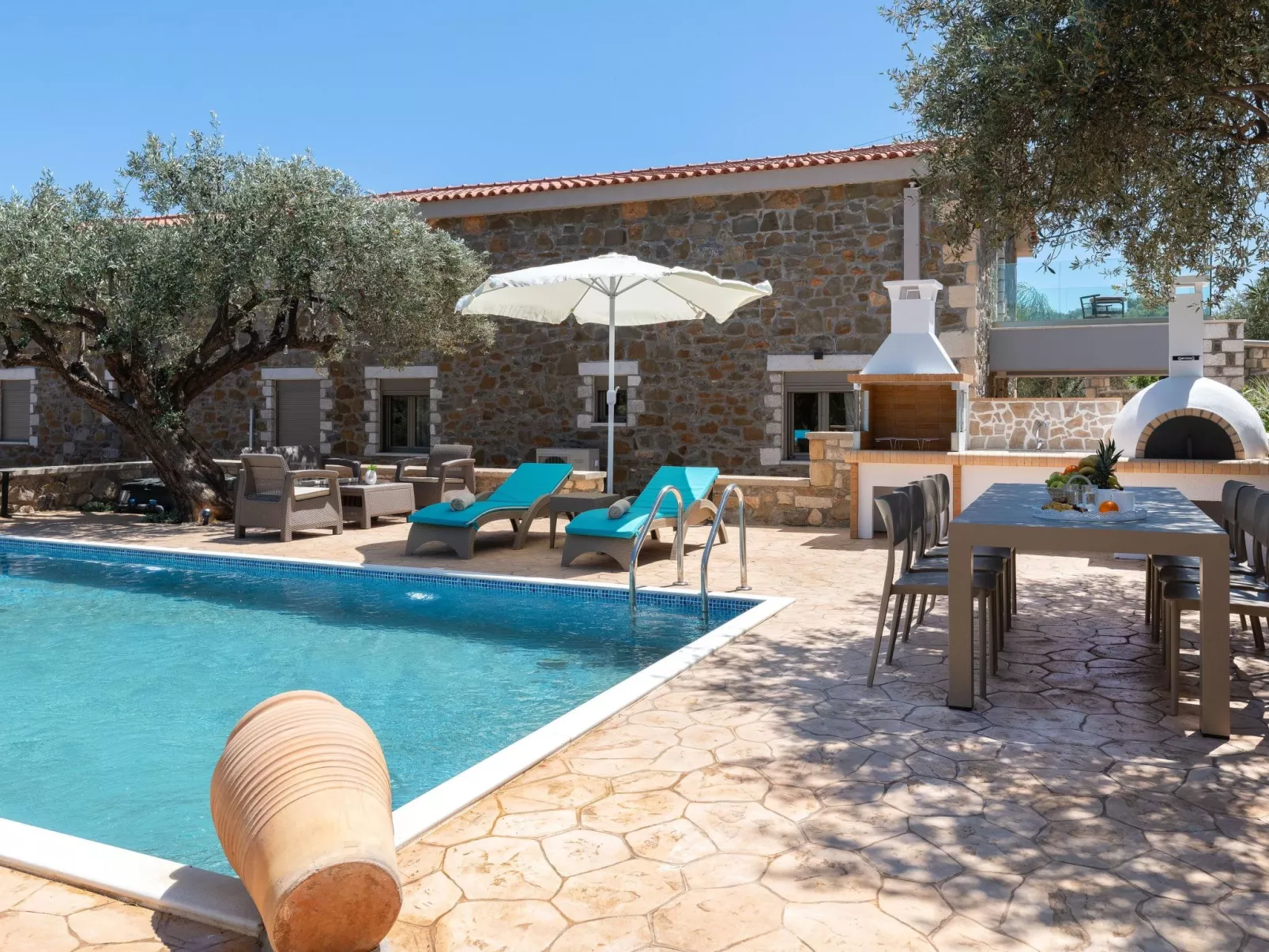 Für 6 Personen ca. 130 m-Image-tags.info