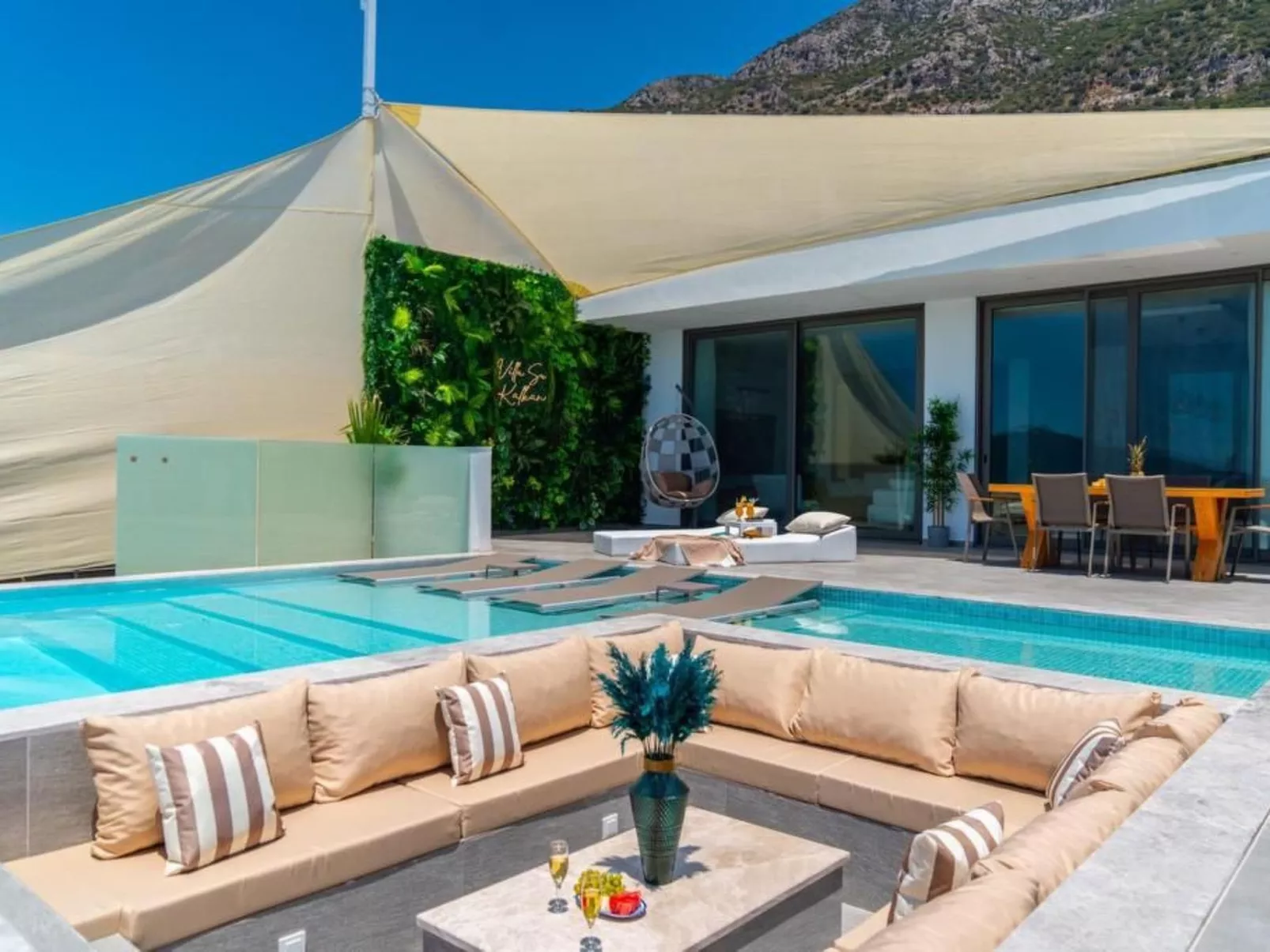 Villa Su Kalkan-Inside