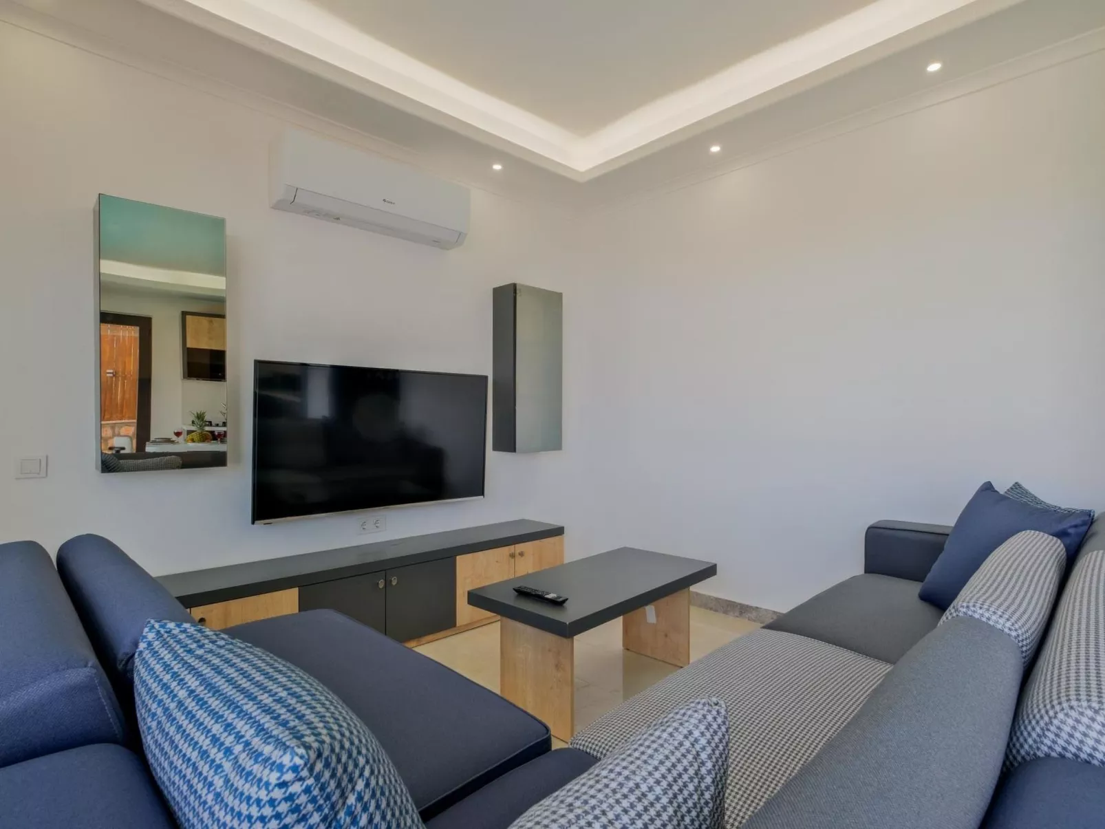 Max Rama 2-Image-tags.info