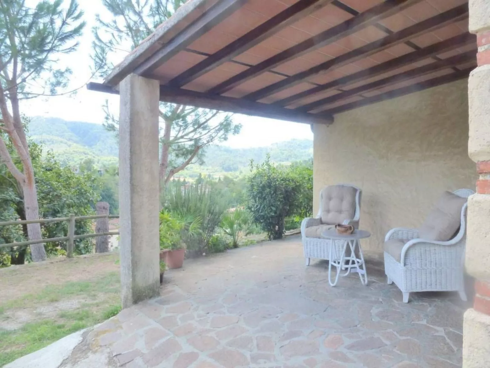 Mit privatem Pool-Outside