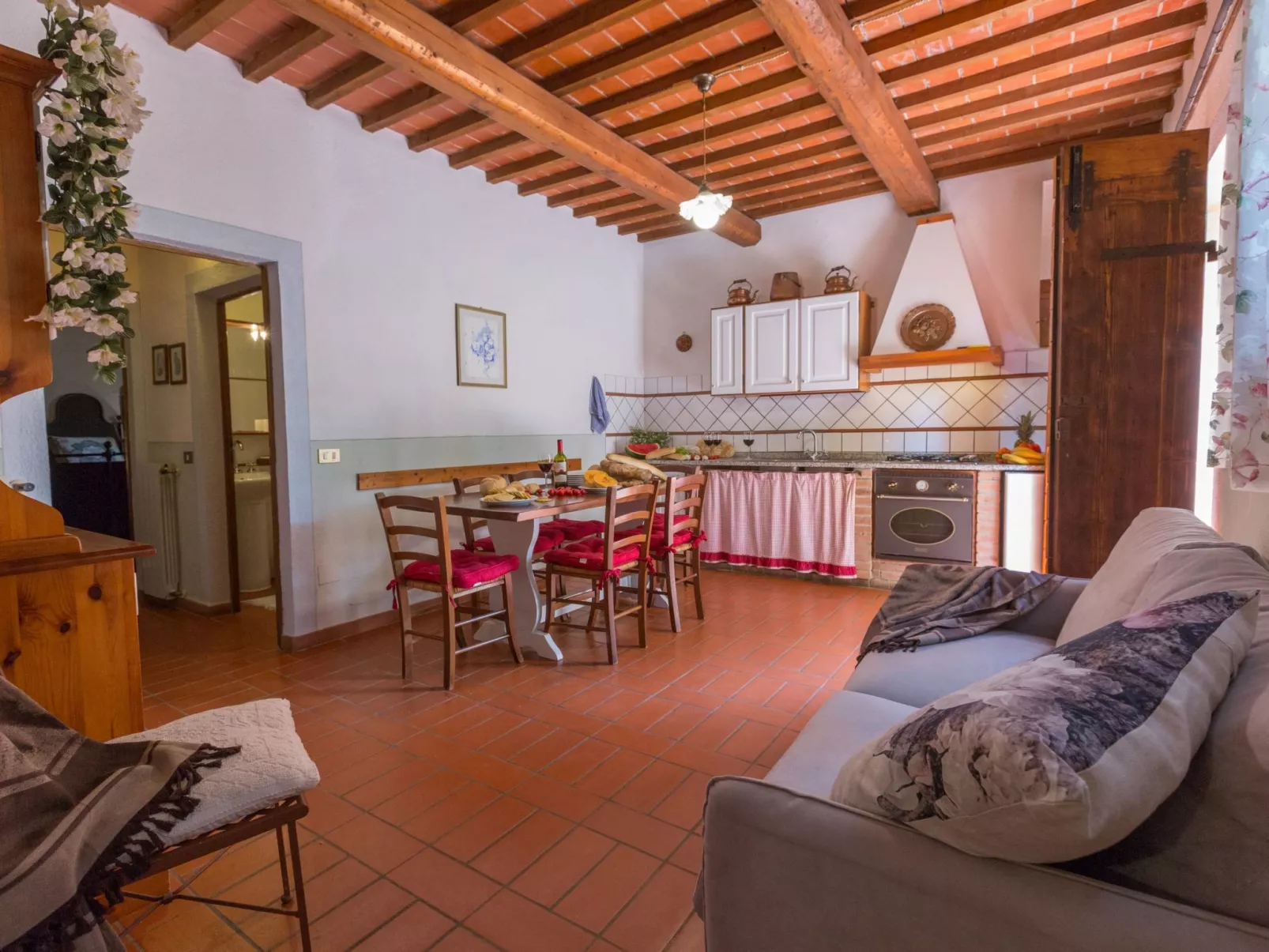 Rosa Canale' Wohnung mit Gemeinschaftspool-Dedans