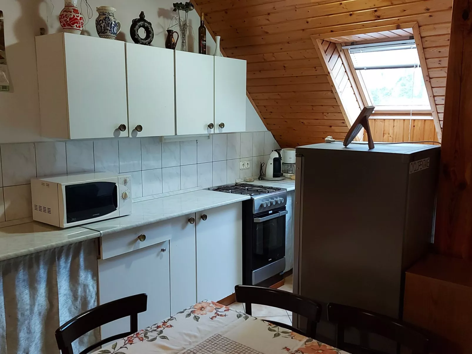 Appartement mit Balkon-Dedans