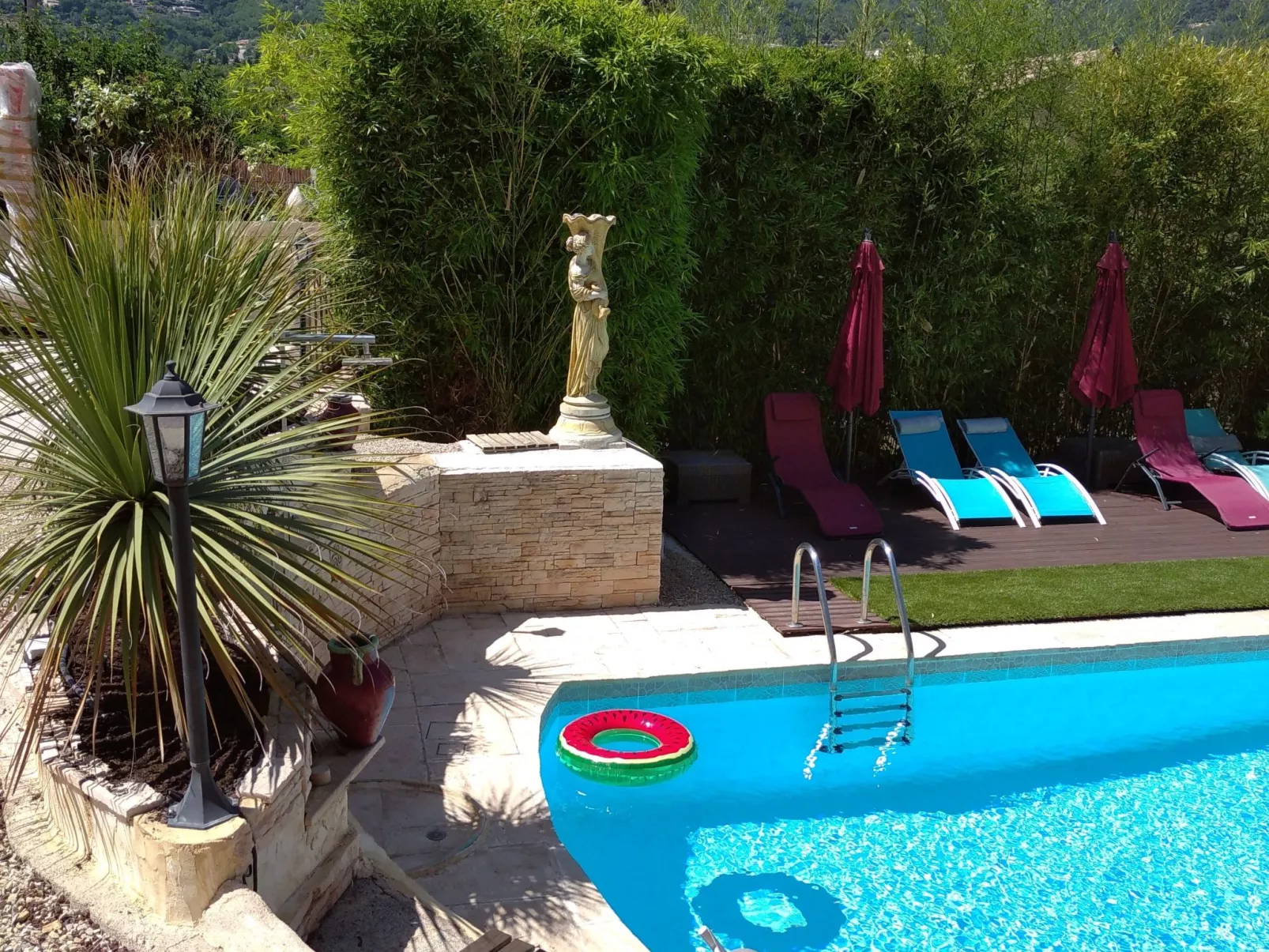 "Villa Sculpture" mit Terrasse-Outside