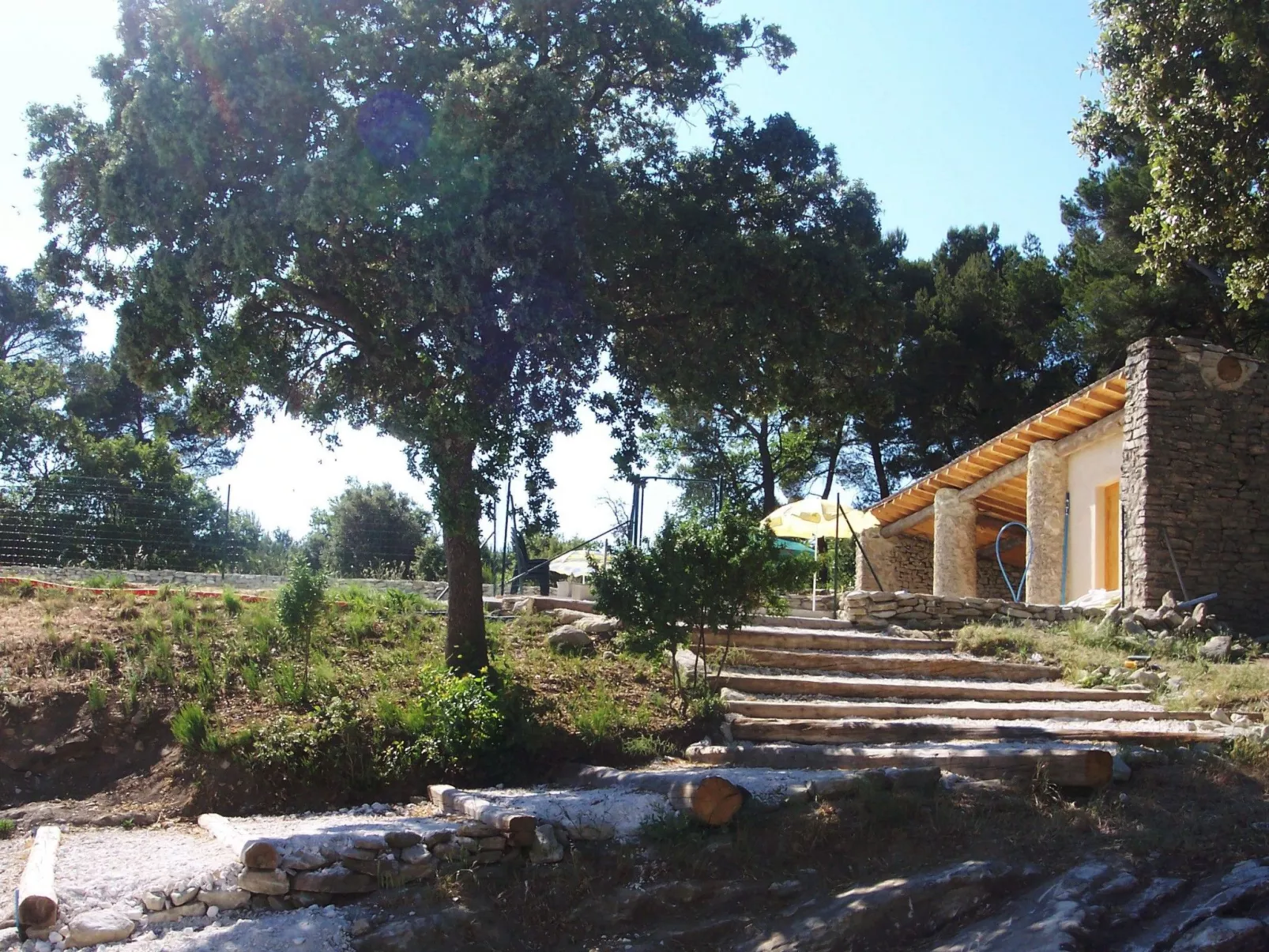 La Ribelle en Provence - Lou recati-Dehors