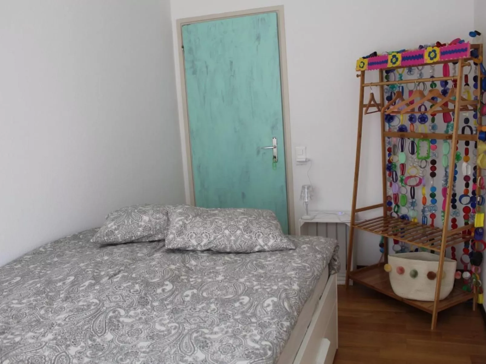 Wohnung mit blühender Terrasse, seenah-Drinnen