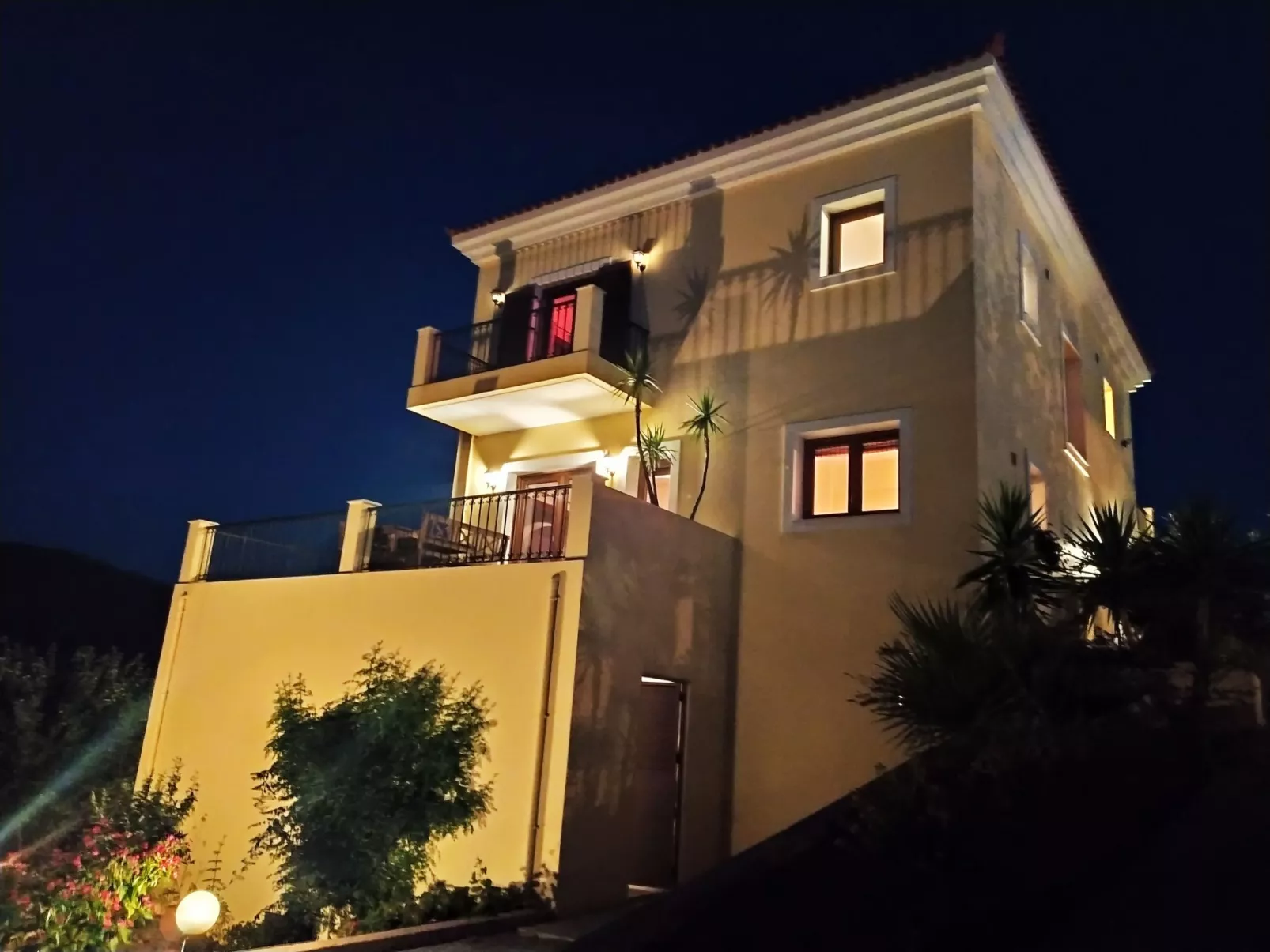 Villa Farangi entspannen.und genießen Sie völlig privat-Draußen