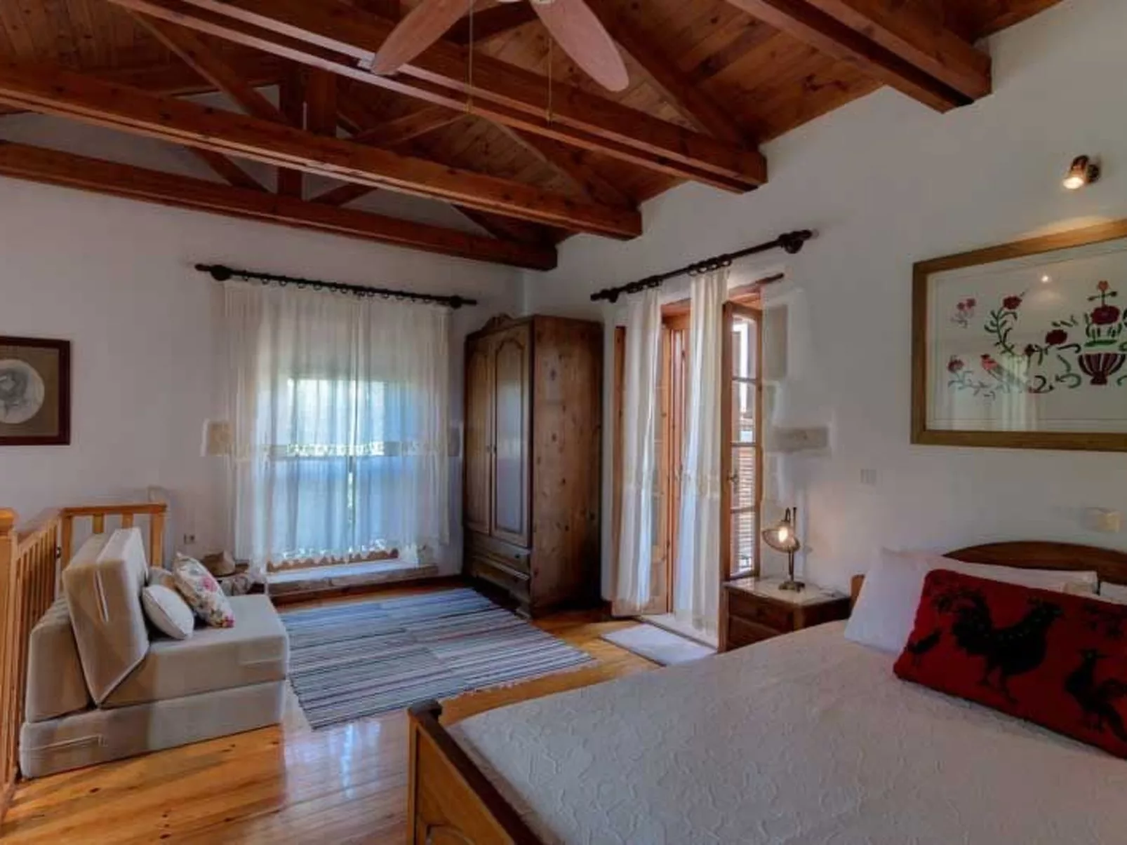 In Douliana mit Großem Balkon-Image-tags.info