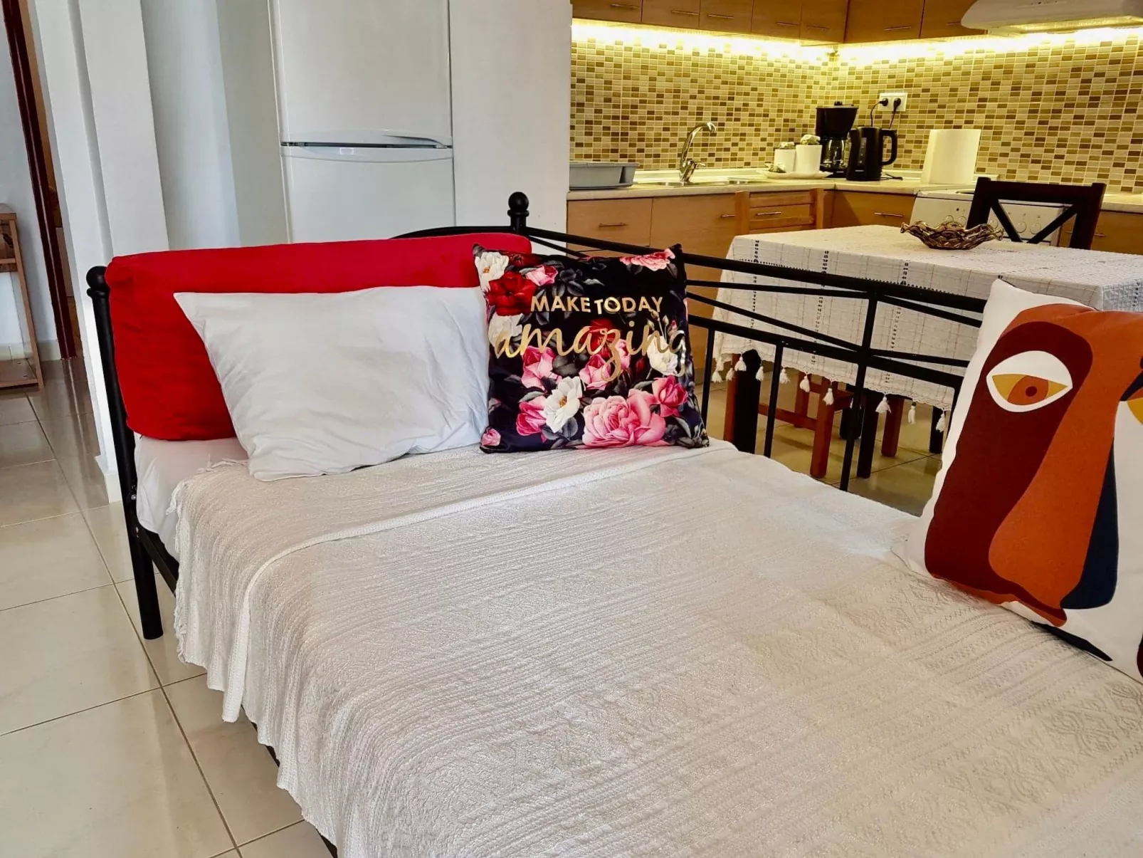 Für 3 Personen ca. 58 m&sup2; in Rhodos-Stadt, Ägäis (Rhodos)-Dedans