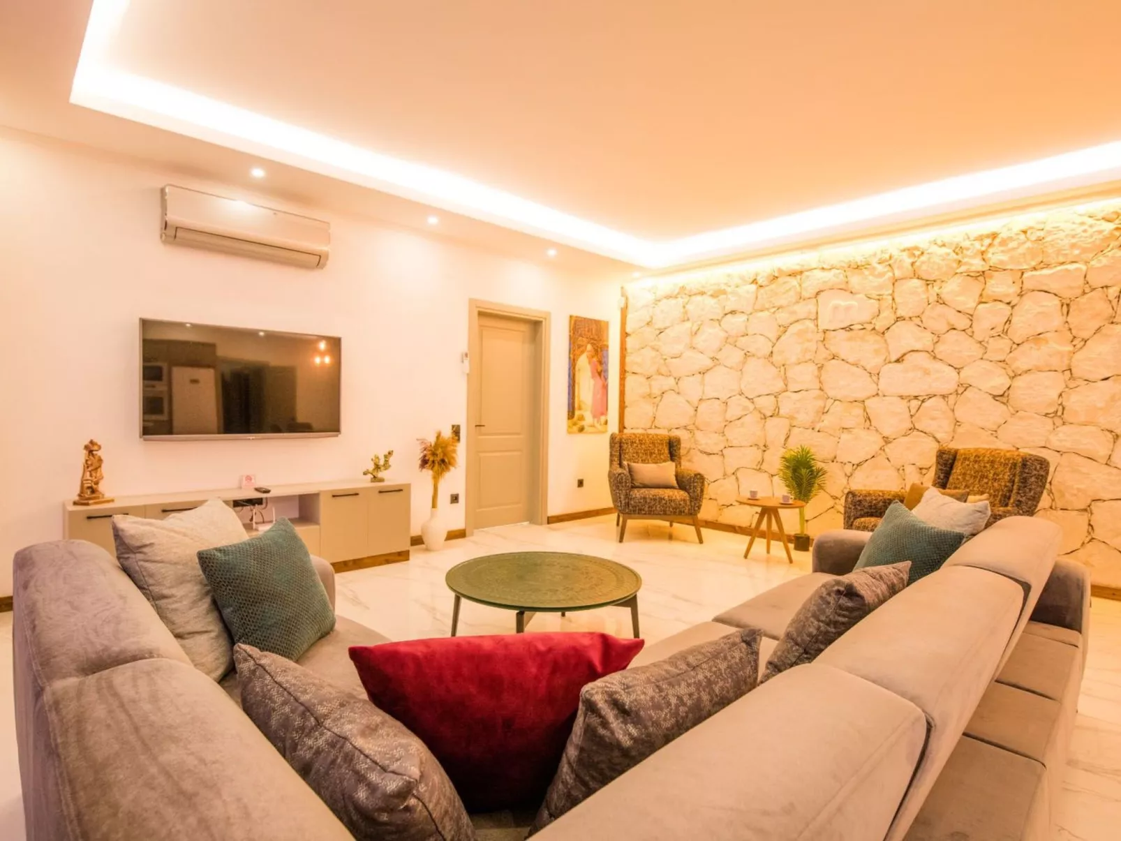 Villa Niro in Kalkan Incebel-Drinnen