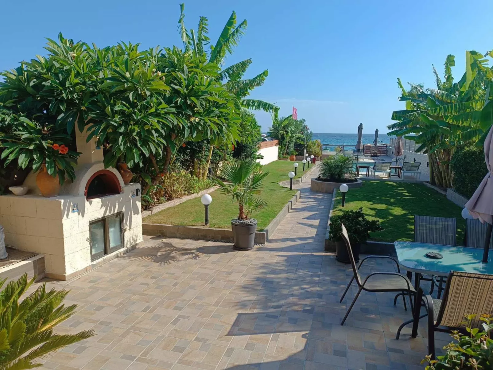 Villa Fay mit privatem Parkplatz in Lardos-Dehors