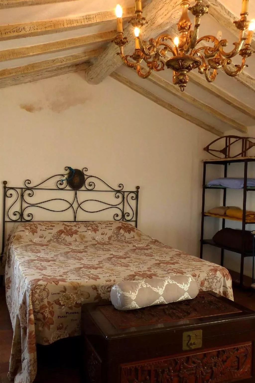 'Giaggioli' mit Garten und Terrasse-Drinnen