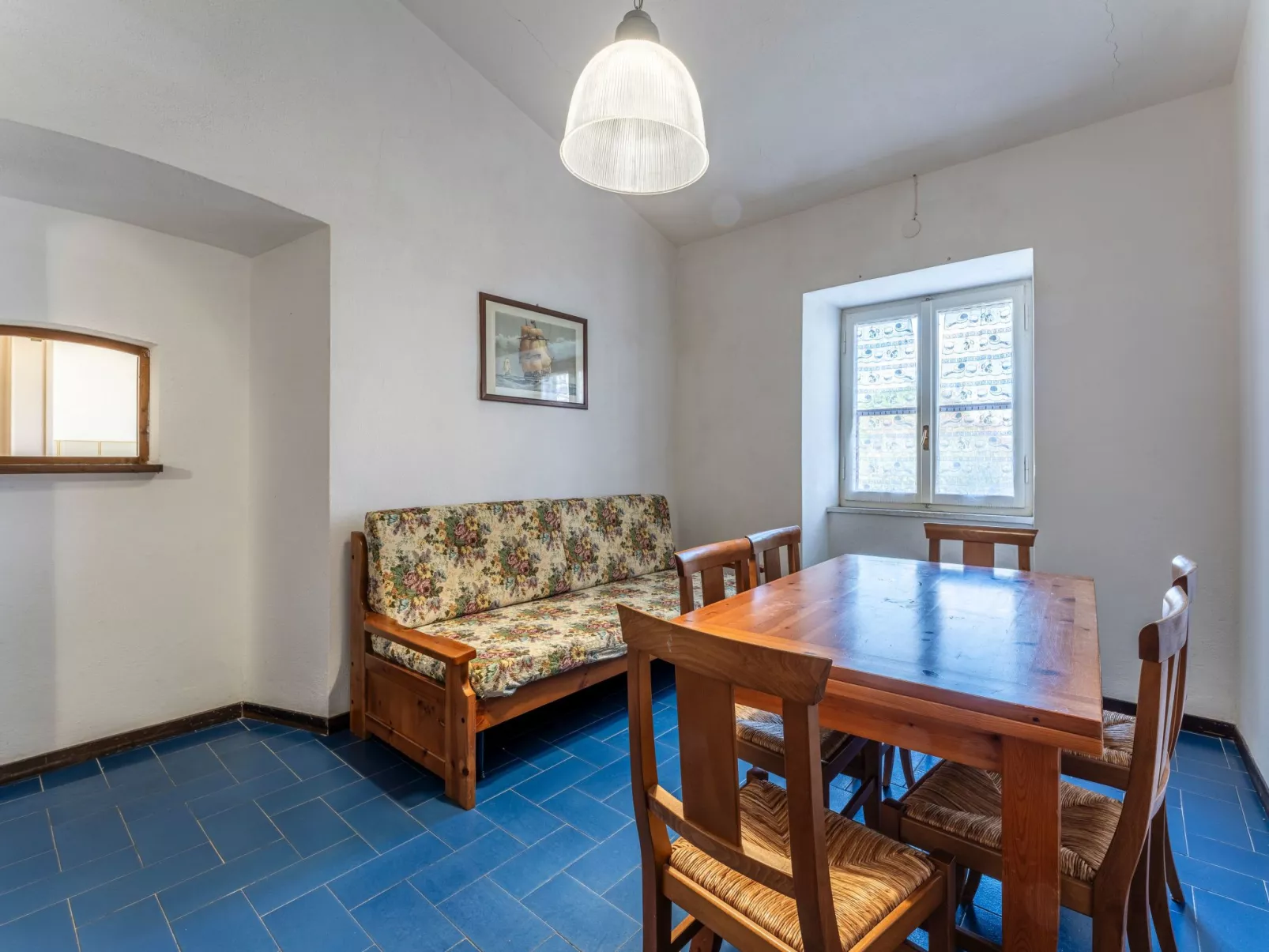 Wohnung mit Wasserblick - Drinnen