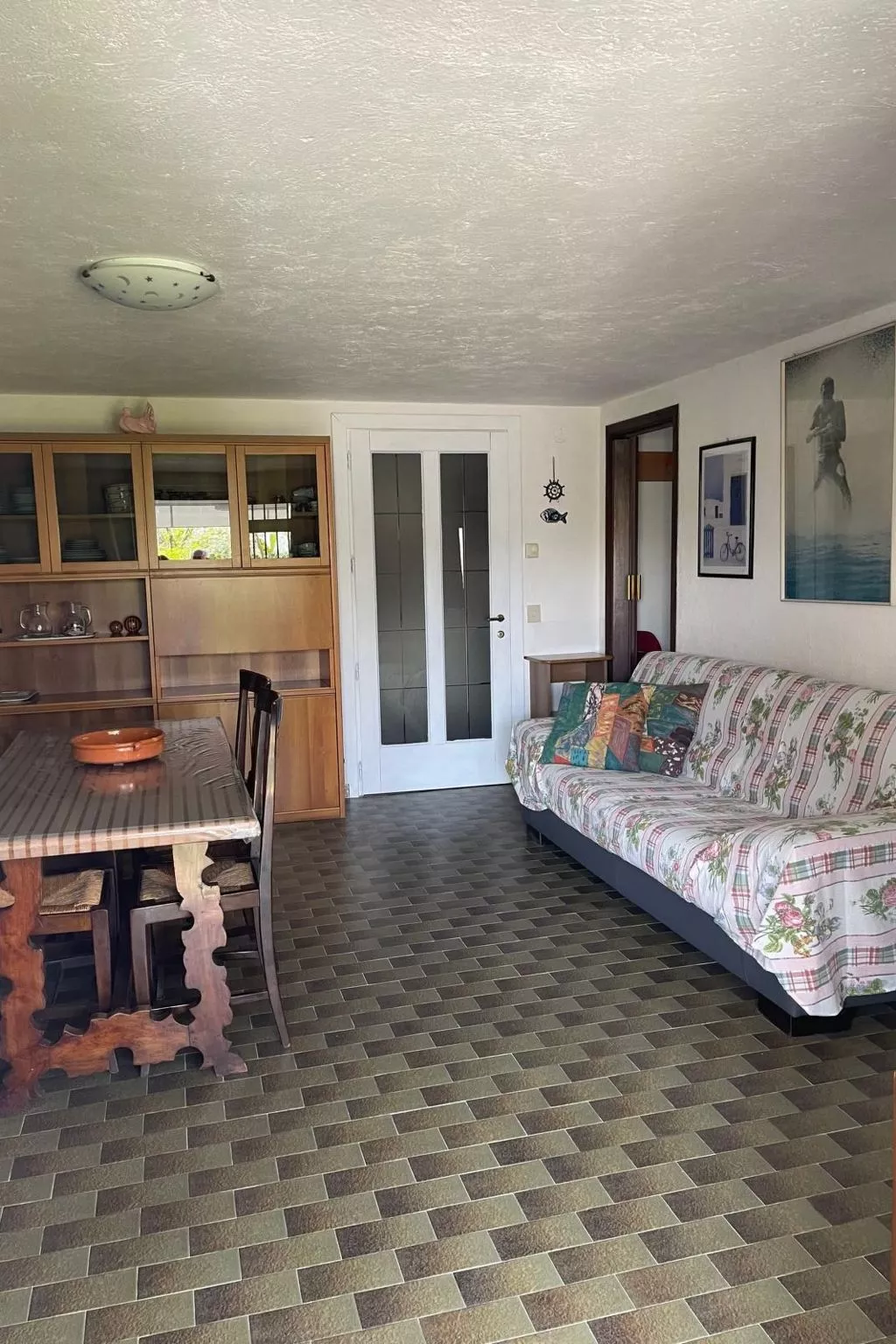 Heliopolis' Wohnung mit Dachterrasse-Inside