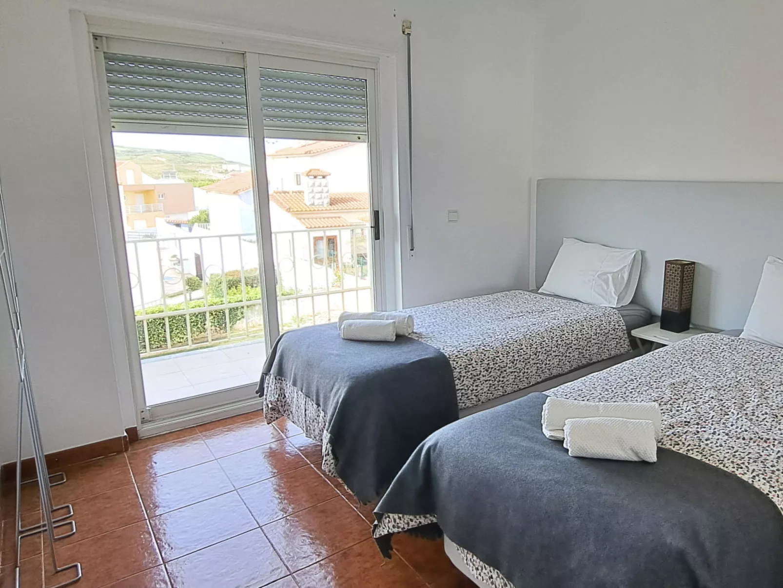 Haus Roda - Ferienwohnung in Praia Areia Branca-Dedans