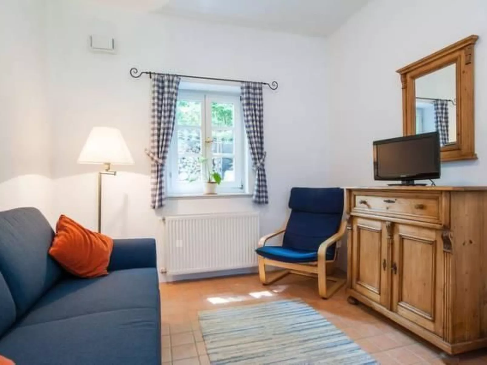 "Orchardviews" mit Terrasse-Dedans