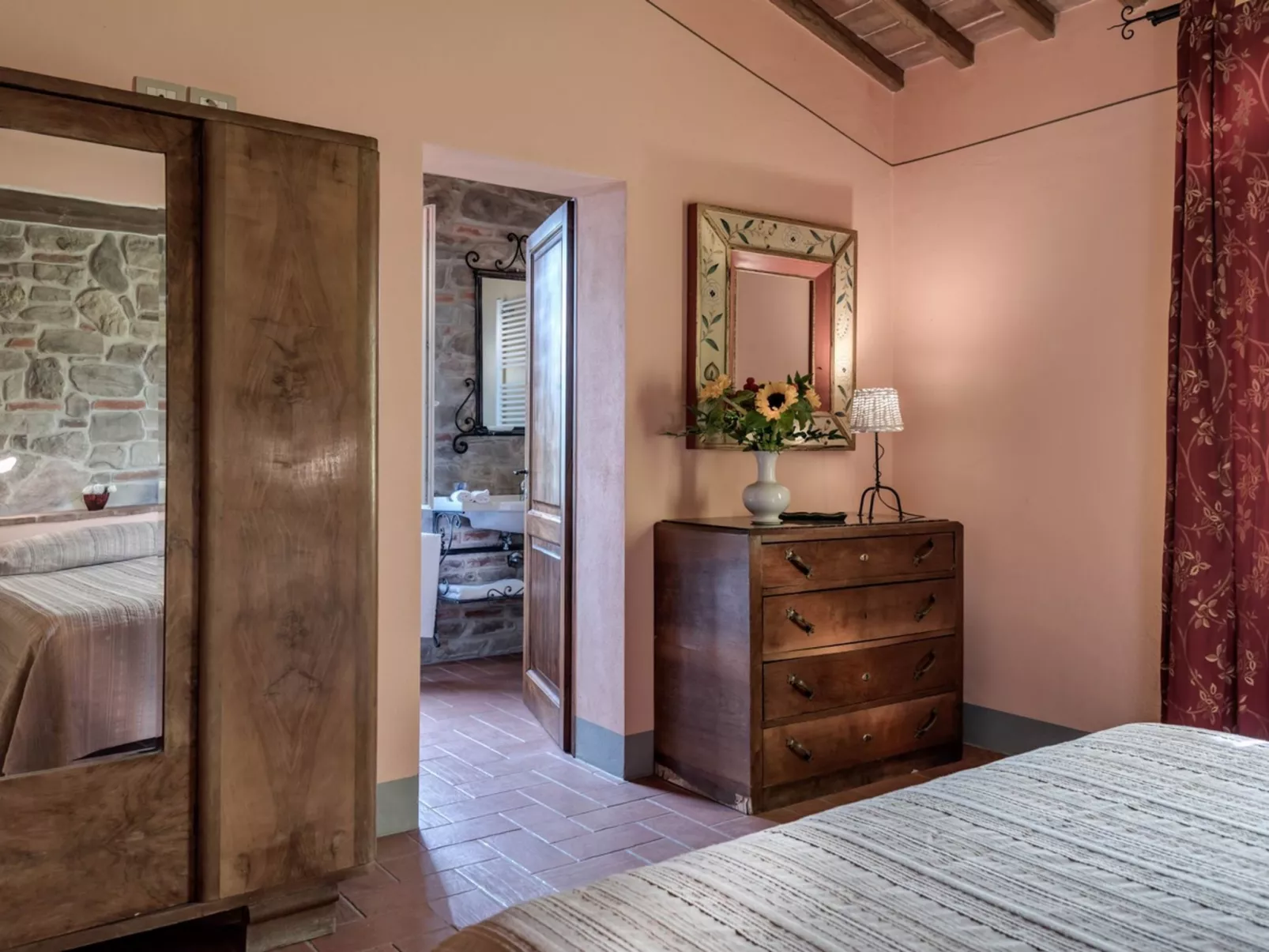 Villa Bellaria mit Pool und Klimaanlage-Inside