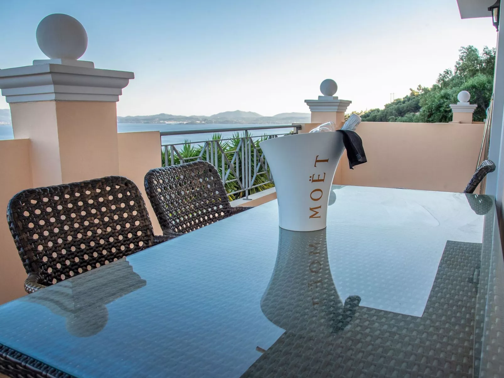 Villa Sotiris mit Pool und herrlichem Meerblick-Inside