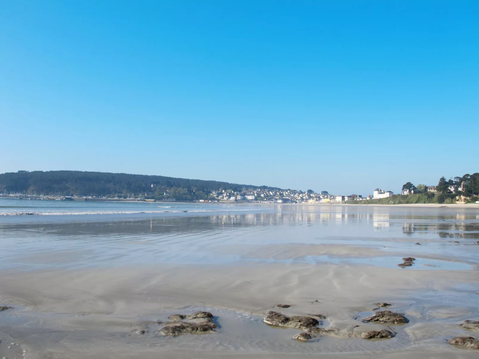 Haus mit Garten und herrlichem Meerblick-Environnement