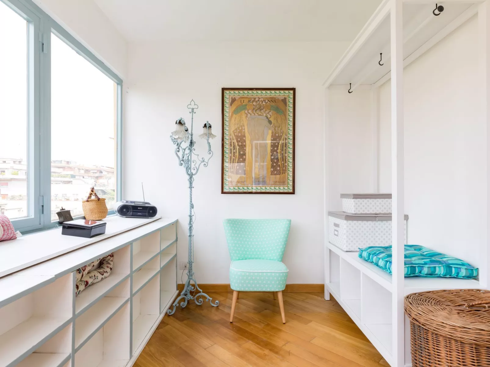 Rom Dachgeschoss mit Terrasse-Inside