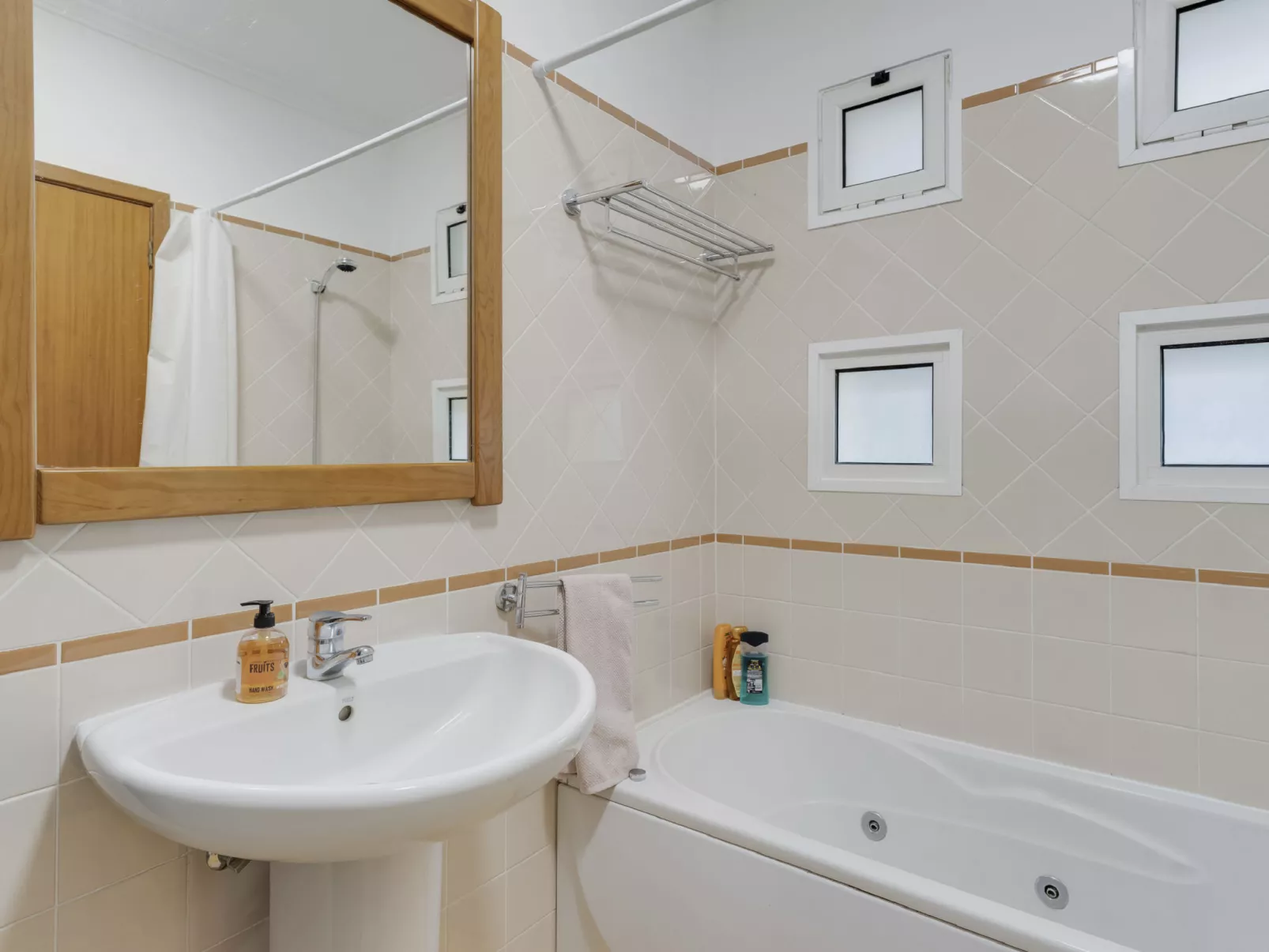 Câmara de Lobos Wohnung-Image-tags.info